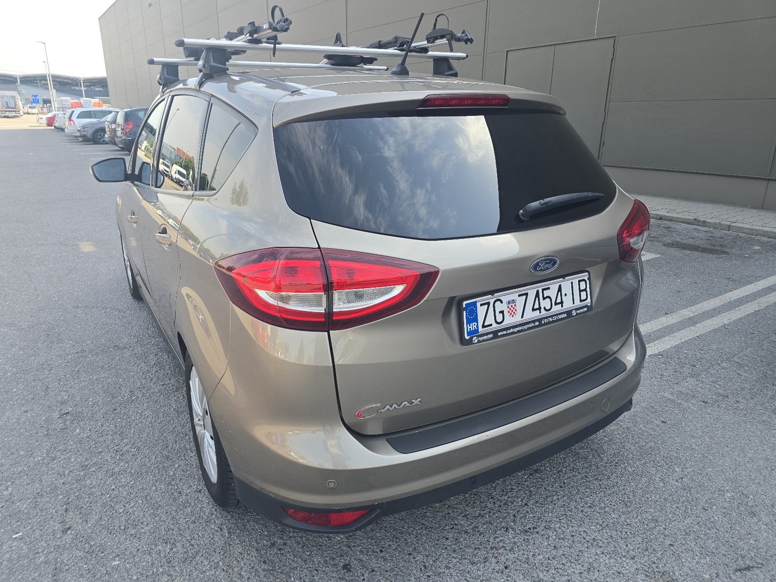 Ford C-Max 1,0, fotografija 8