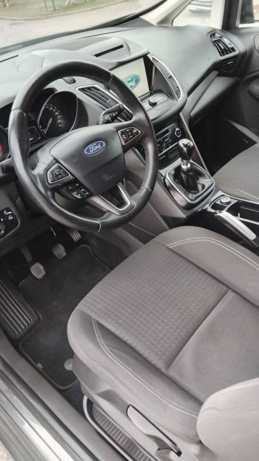 Ford C-Max 1,5 dizel 88 kw 120 ks 6000 eur nazvati 0993828393, fotografija 5