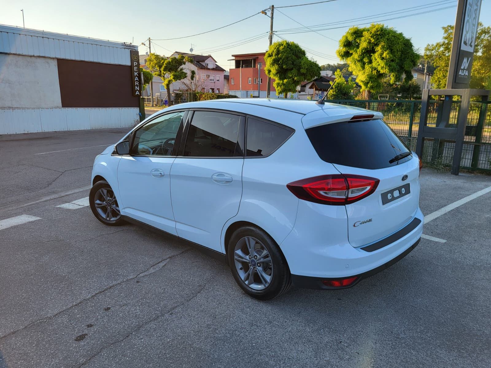 *Ford C-Max 1,5 TDCi 2019 god. 3.4 SYNC, fotografija 11