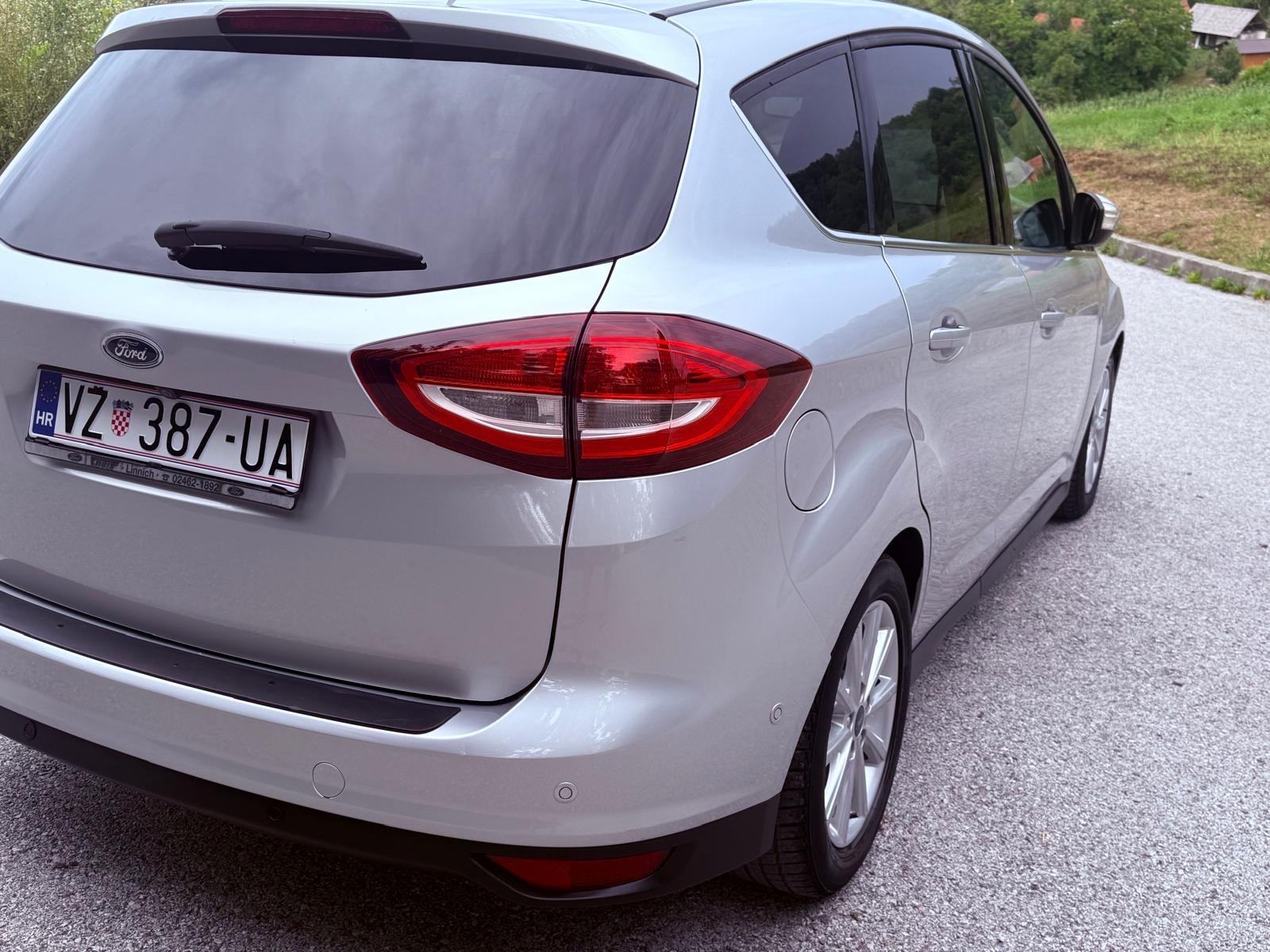 Ford C-Max 1,5 TDCi 88 kw 2017 g NAVI LED STRAZNJA KAMERA PARKING SENZ, fotografija 10