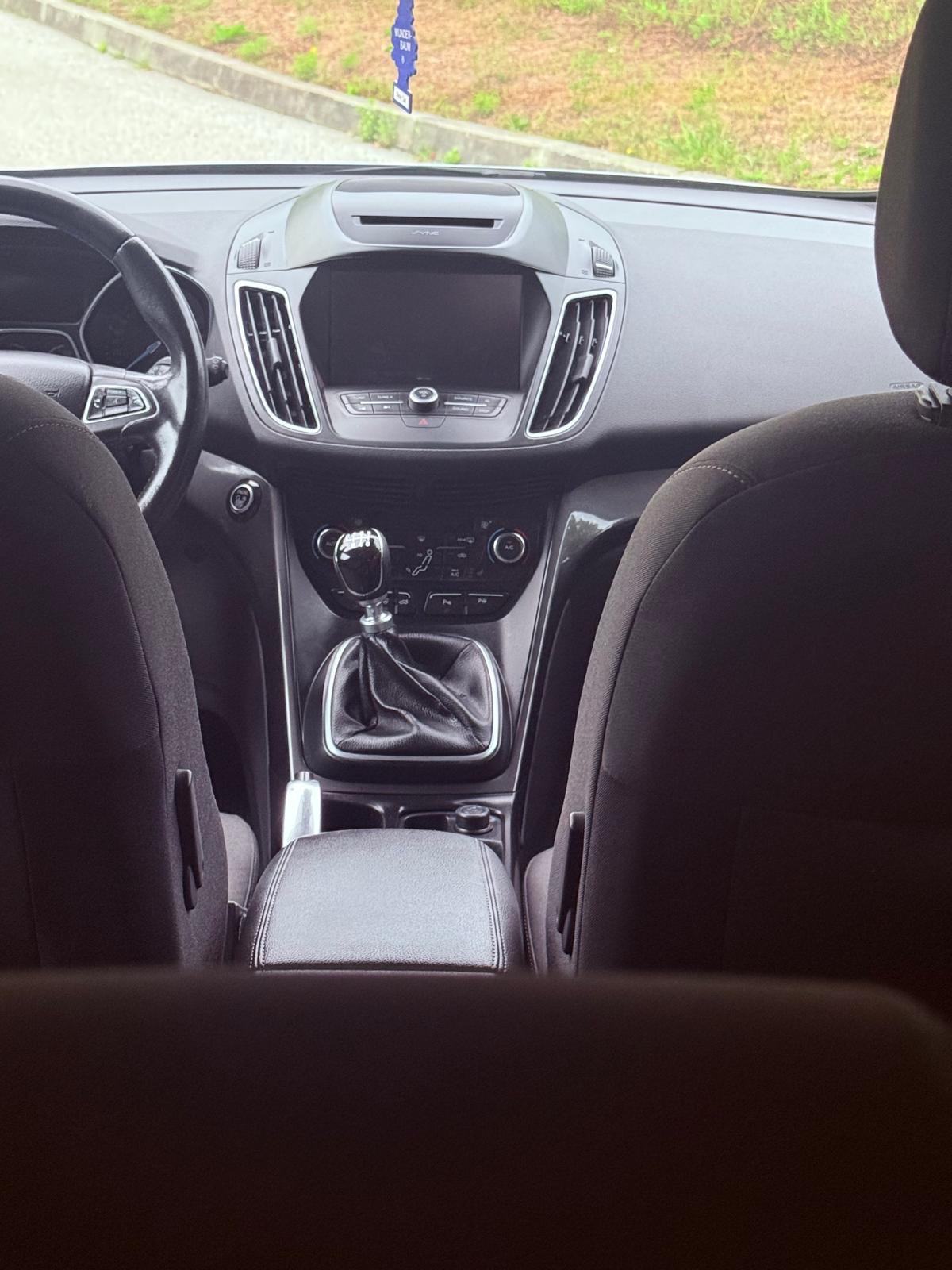 Ford C-Max 1,5 TDCi 88 kw 2017 g NAVI LED STRAZNJA KAMERA PARKING SENZ, fotografija 15