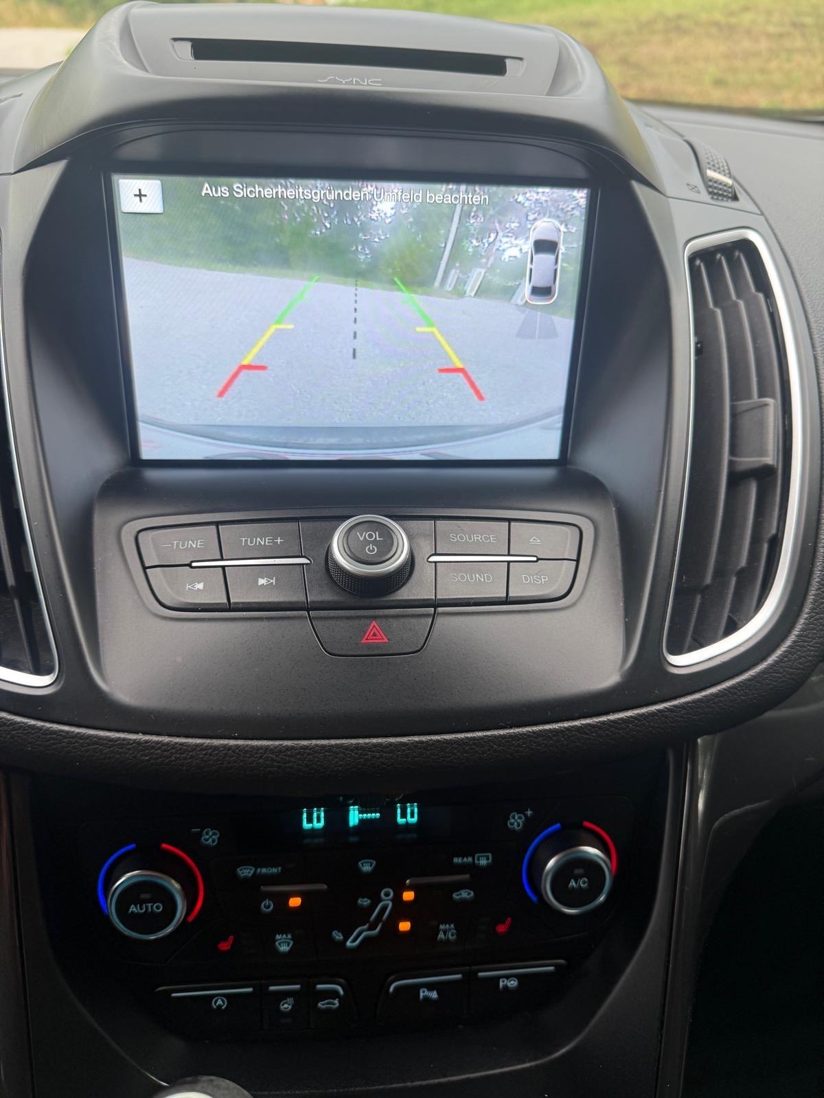 Ford C-Max 1,5 TDCi 88 kw 2017 g NAVI LED STRAZNJA KAMERA PARKING SENZ, fotografija 16