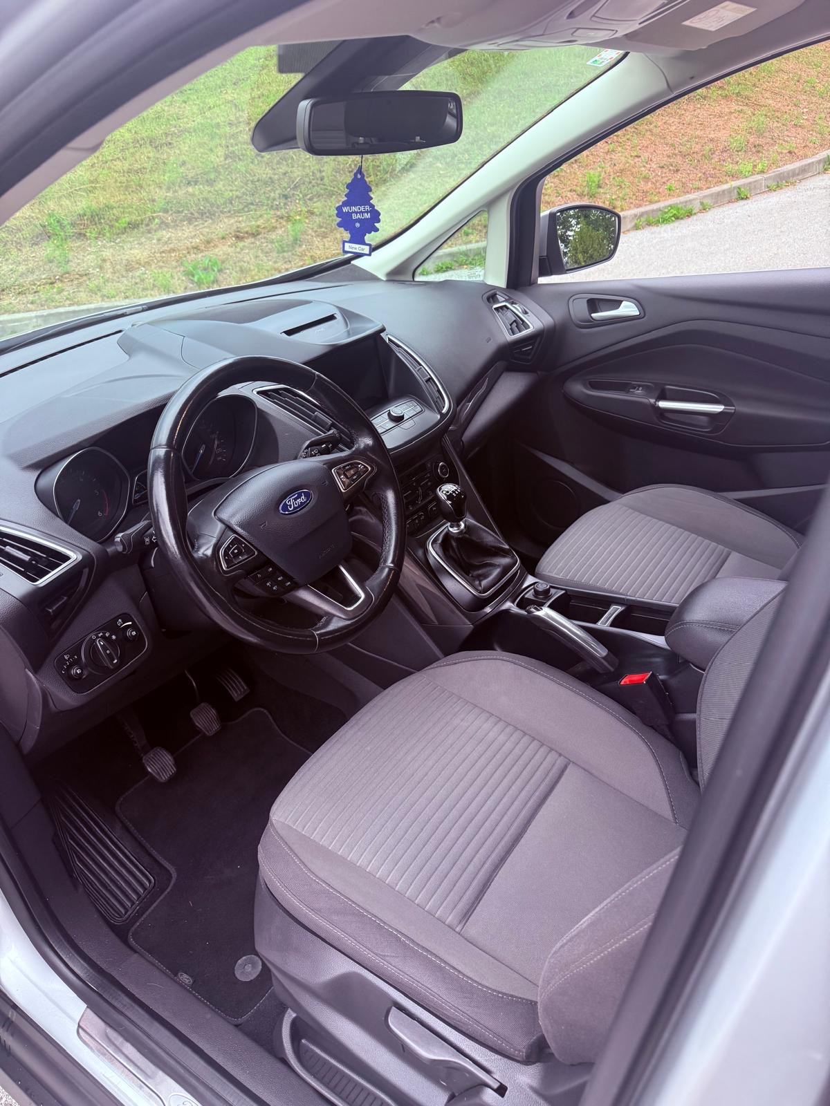 Ford C-Max 1,5 TDCi 88 kw 2017 g NAVI LED STRAZNJA KAMERA PARKING SENZ, fotografija 13