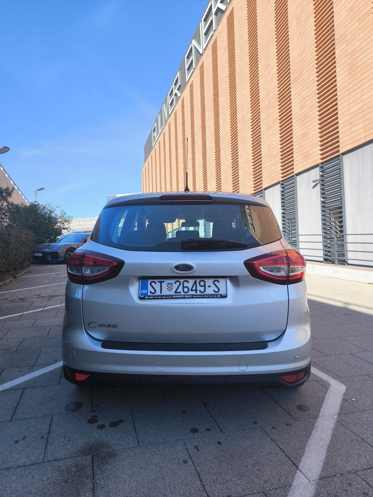 Ford C-Max 1,5 TDCi, fotografija 4