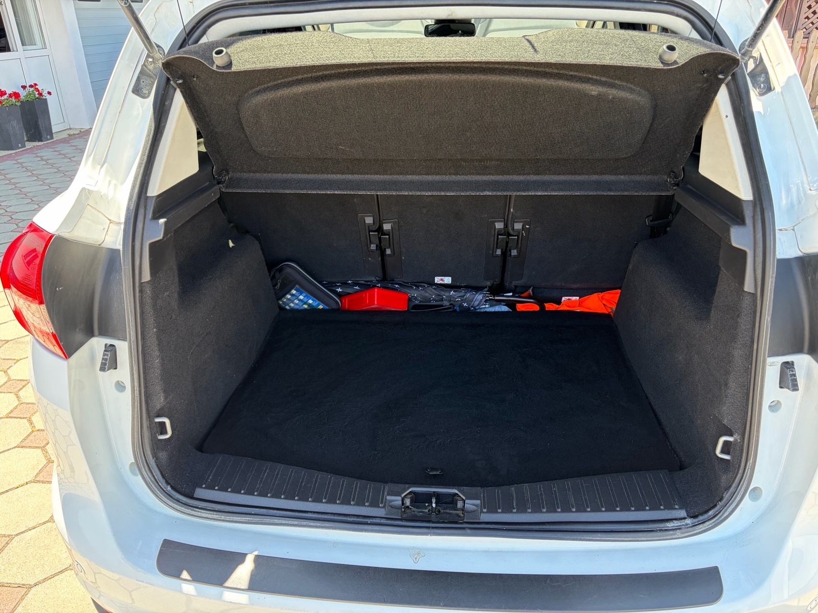 Ford C-Max 1,5 TDCi Titanium, fotografija 3