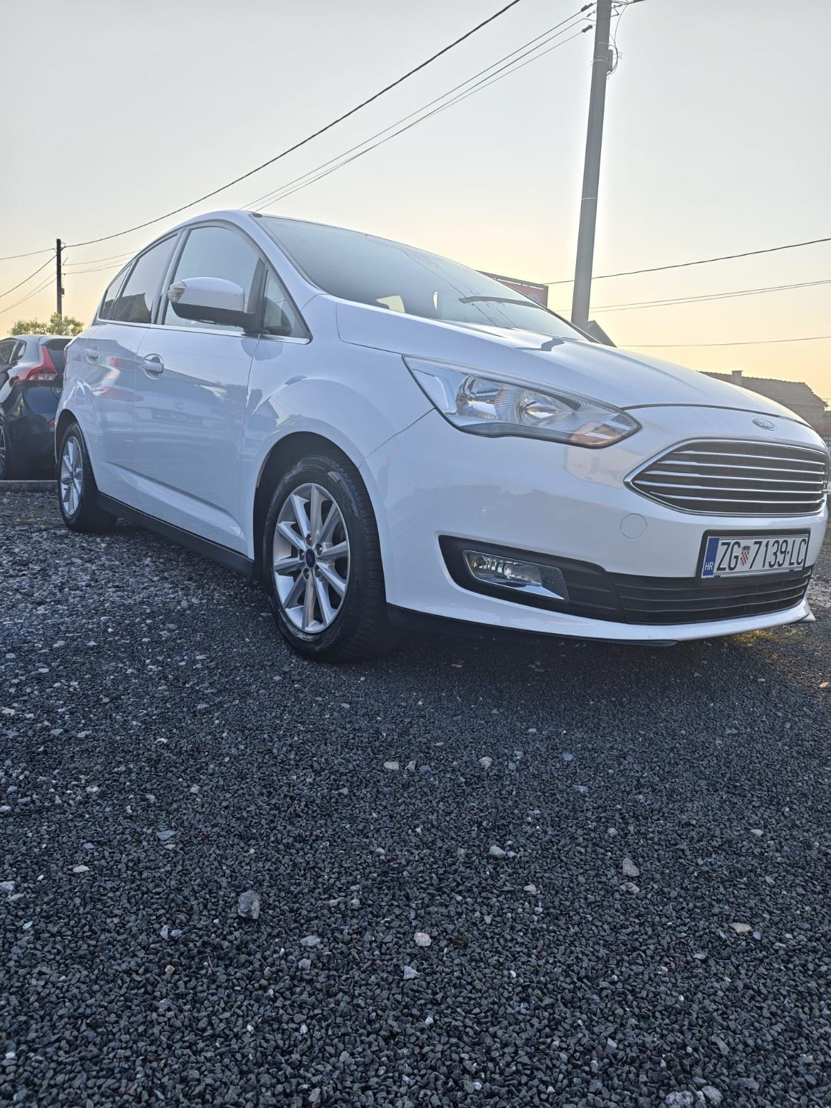 FORD C-MAX 1,5 TDCi 88KW TITANIUM REGITRIRAN GOD. DANA TOP STANJE 7990, fotografija 6