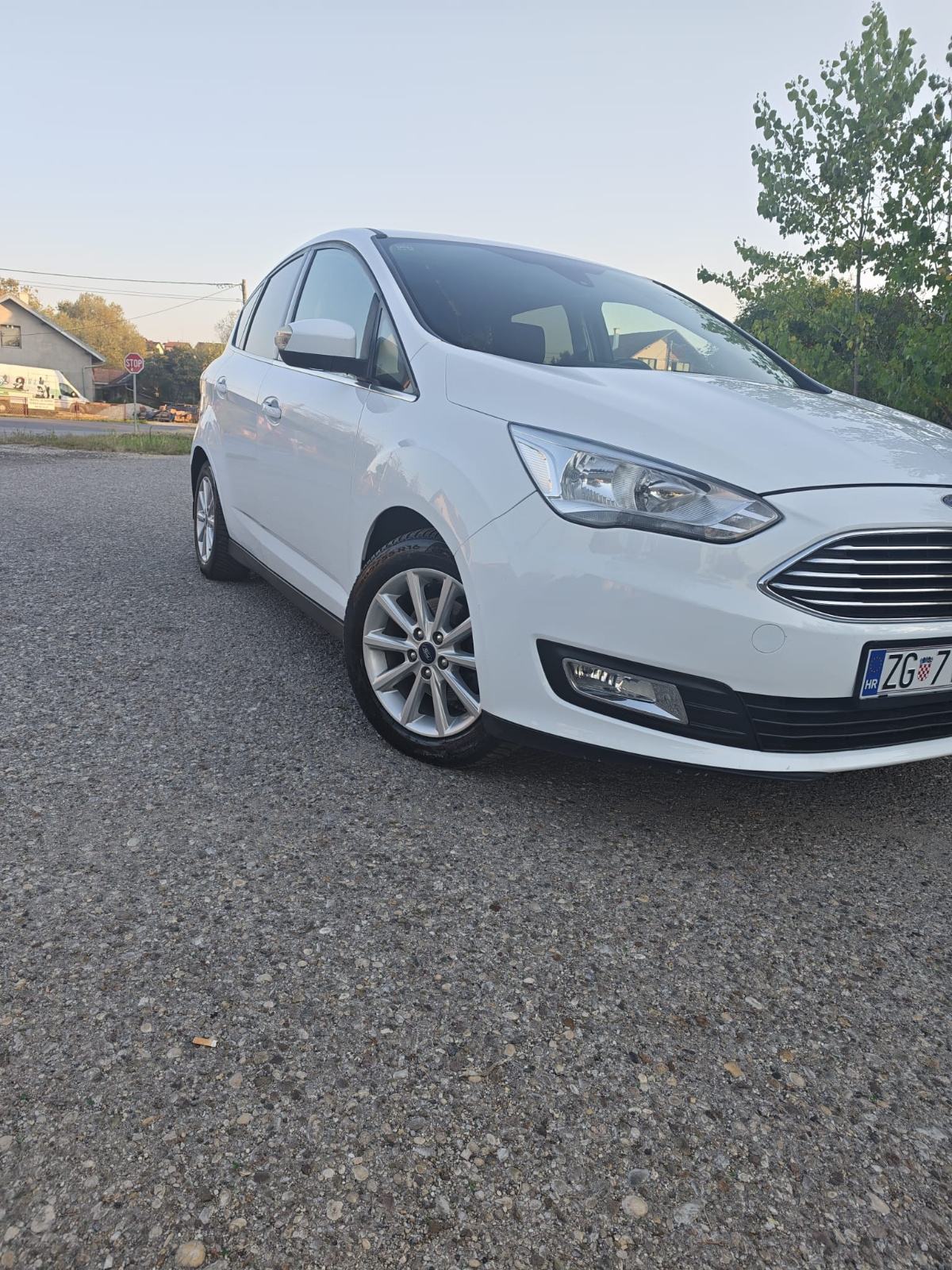 FORD C-MAX 1,5 TDCi 88KW TITANIUM REGITRIRAN GOD. DANA TOP STANJE 7990, fotografija 5