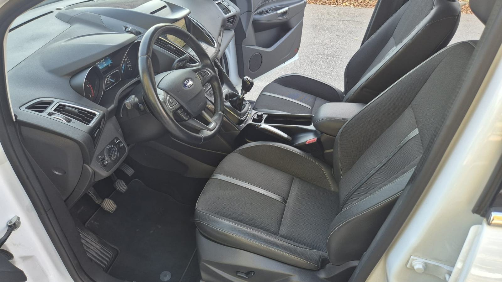 Ford C-Max 1,5 TDCi #Titanium#Navi#Keyless#Kamera#, fotografija 14