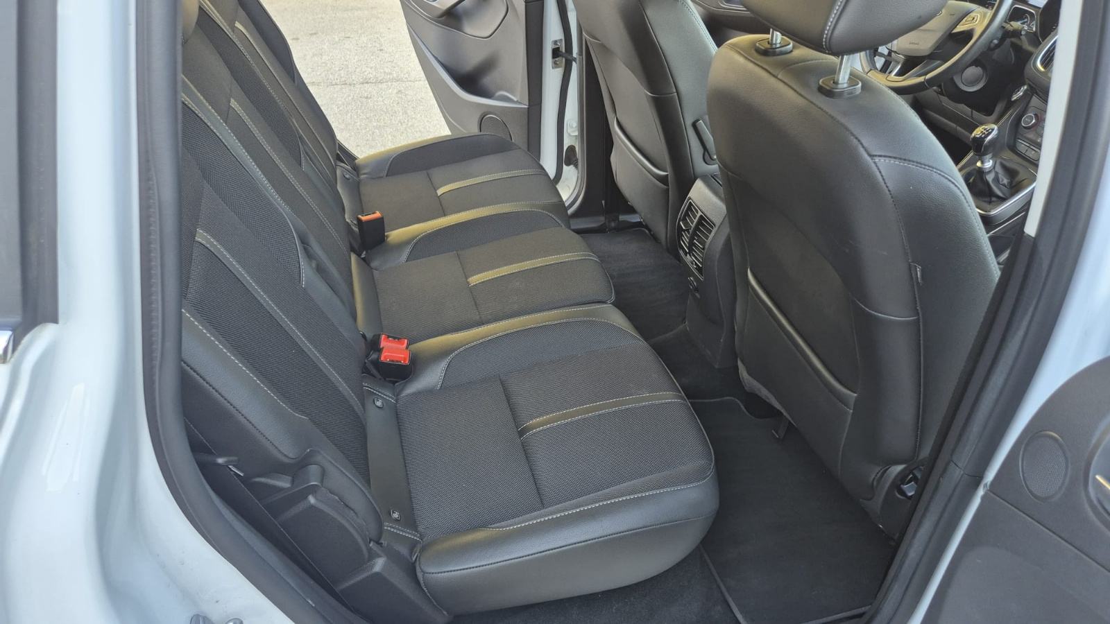 Ford C-Max 1,5 TDCi #Titanium#Navi#Keyless#Kamera#, fotografija 15