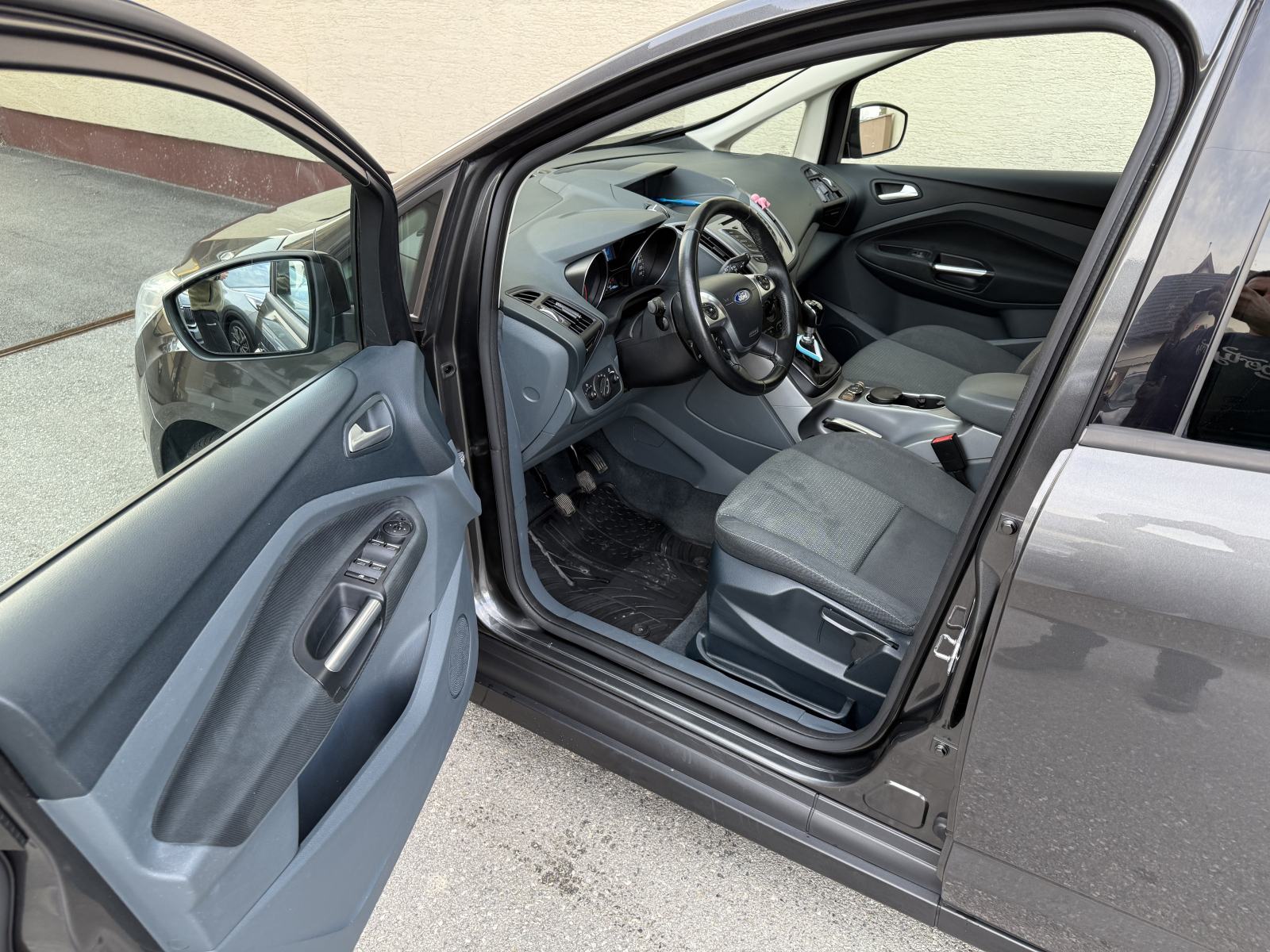 Ford C-Max 1.6 TDCI,2015.god.reg.6/26.god.NAVI,PDC,alu 16”SERVISNA!!, fotografija 16