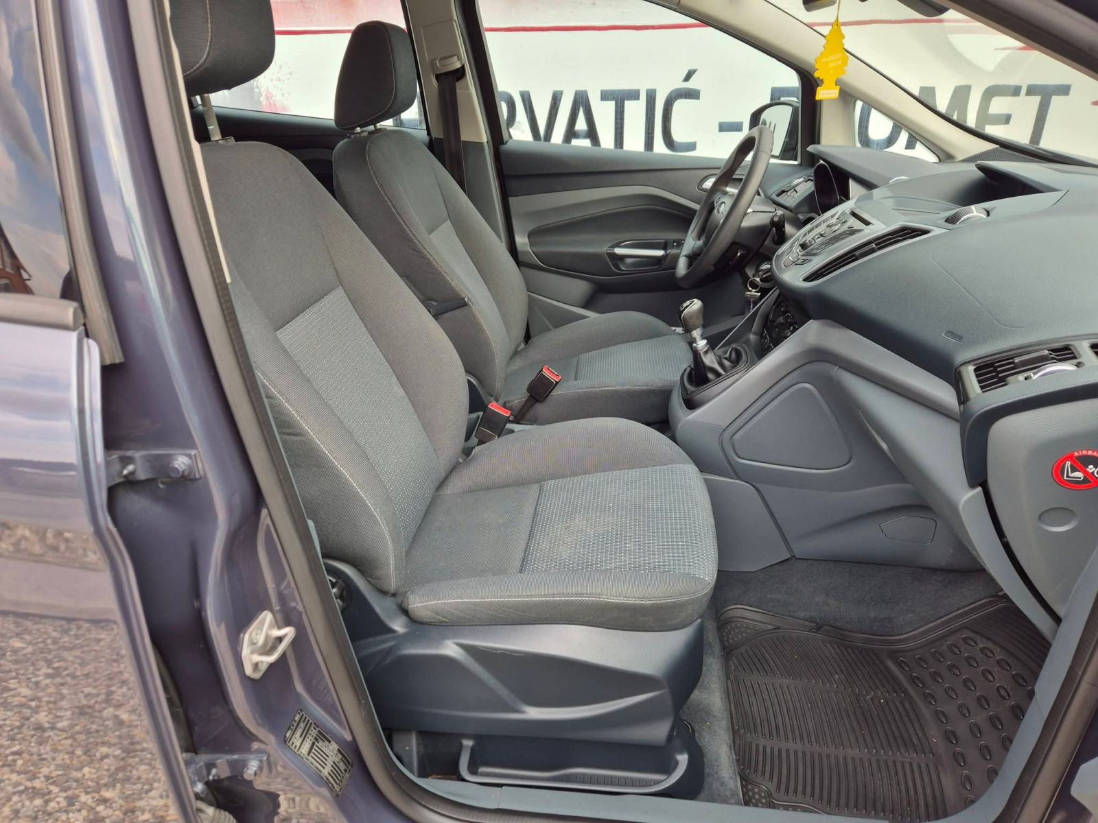 Ford C-Max 1.6 Tdci,odličan,reg.2/2027,servisiran, fotografija 17
