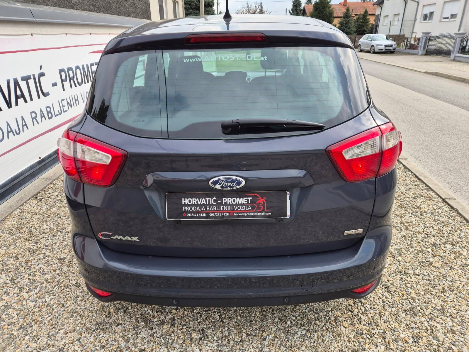 Ford C-Max 1.6 Tdci,odličan,reg.2/2027,servisiran, fotografija 9