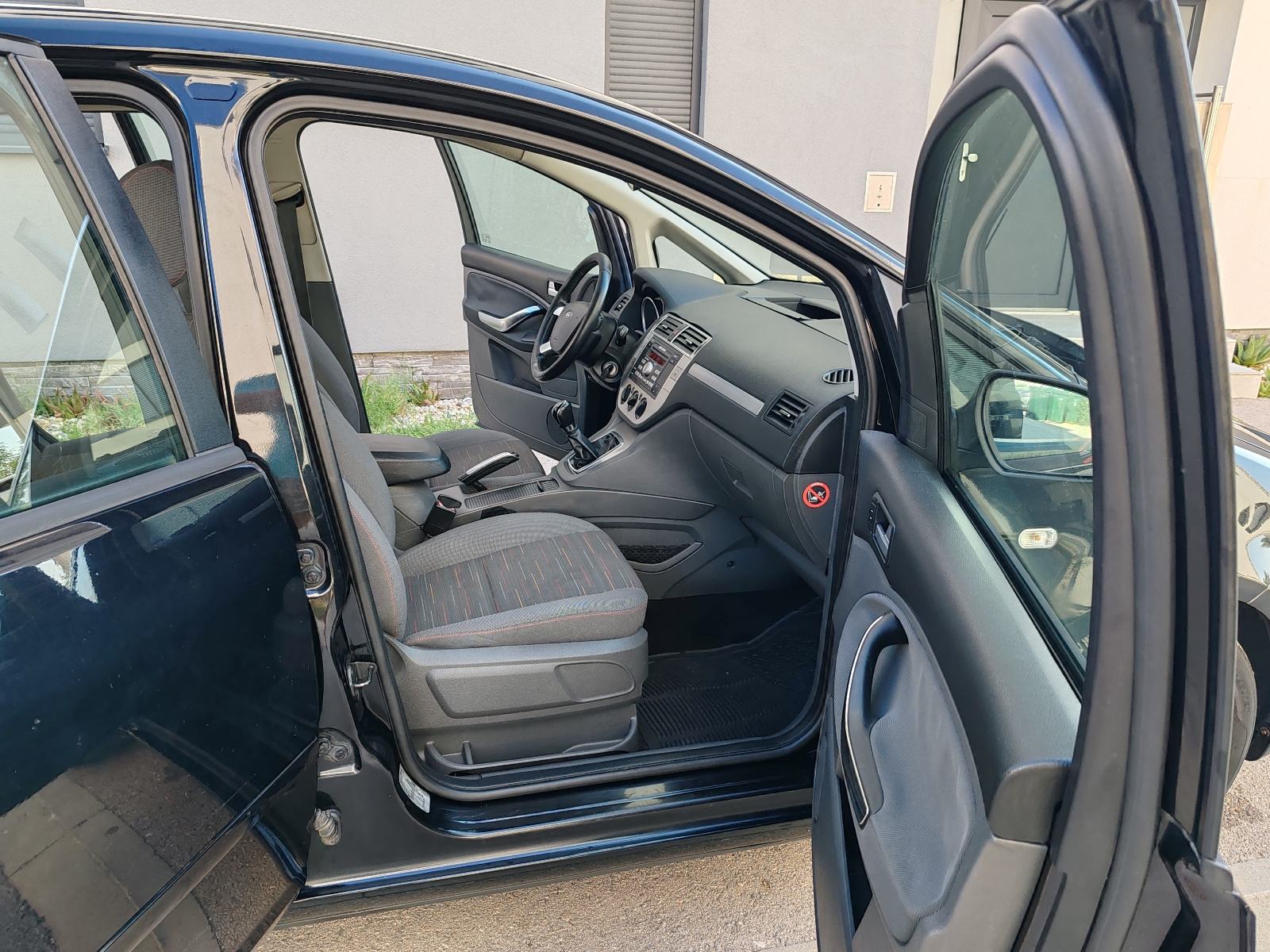 Ford C-Max 1.6 tdci, fotografija 7