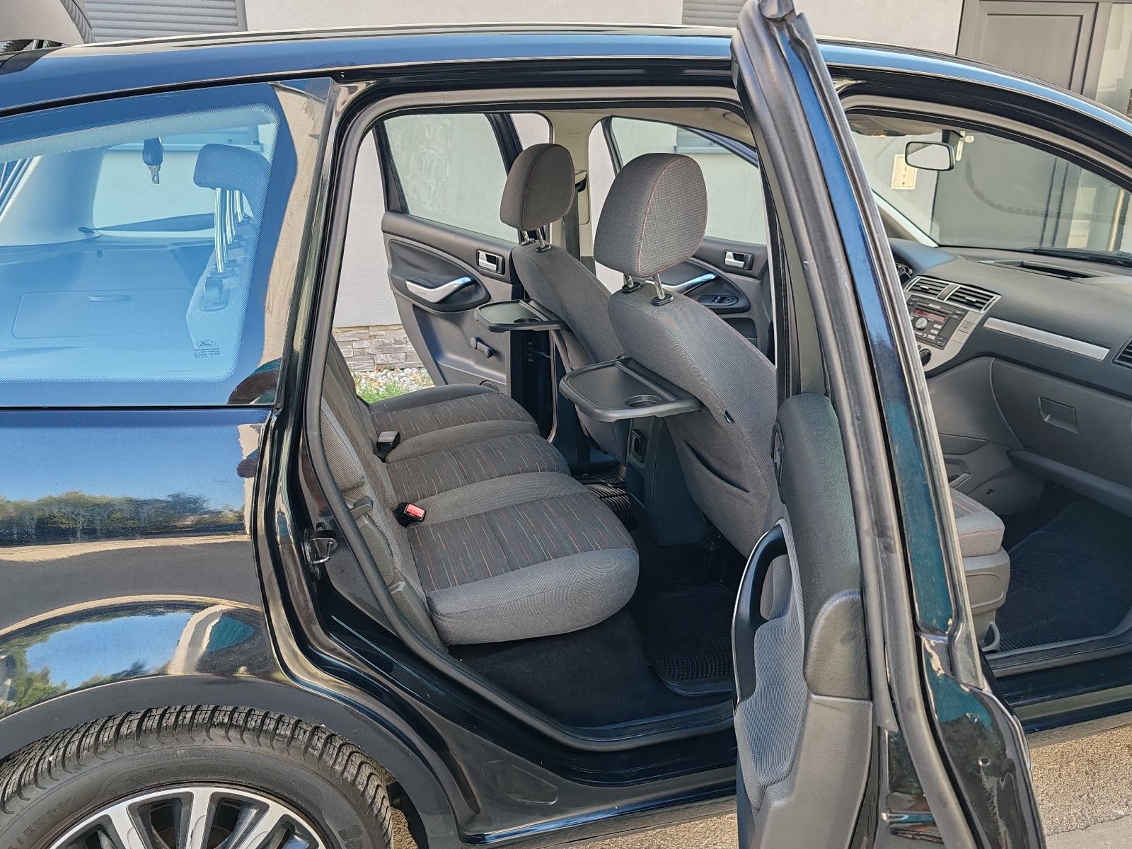 Ford C-Max 1.6 tdci, fotografija 8