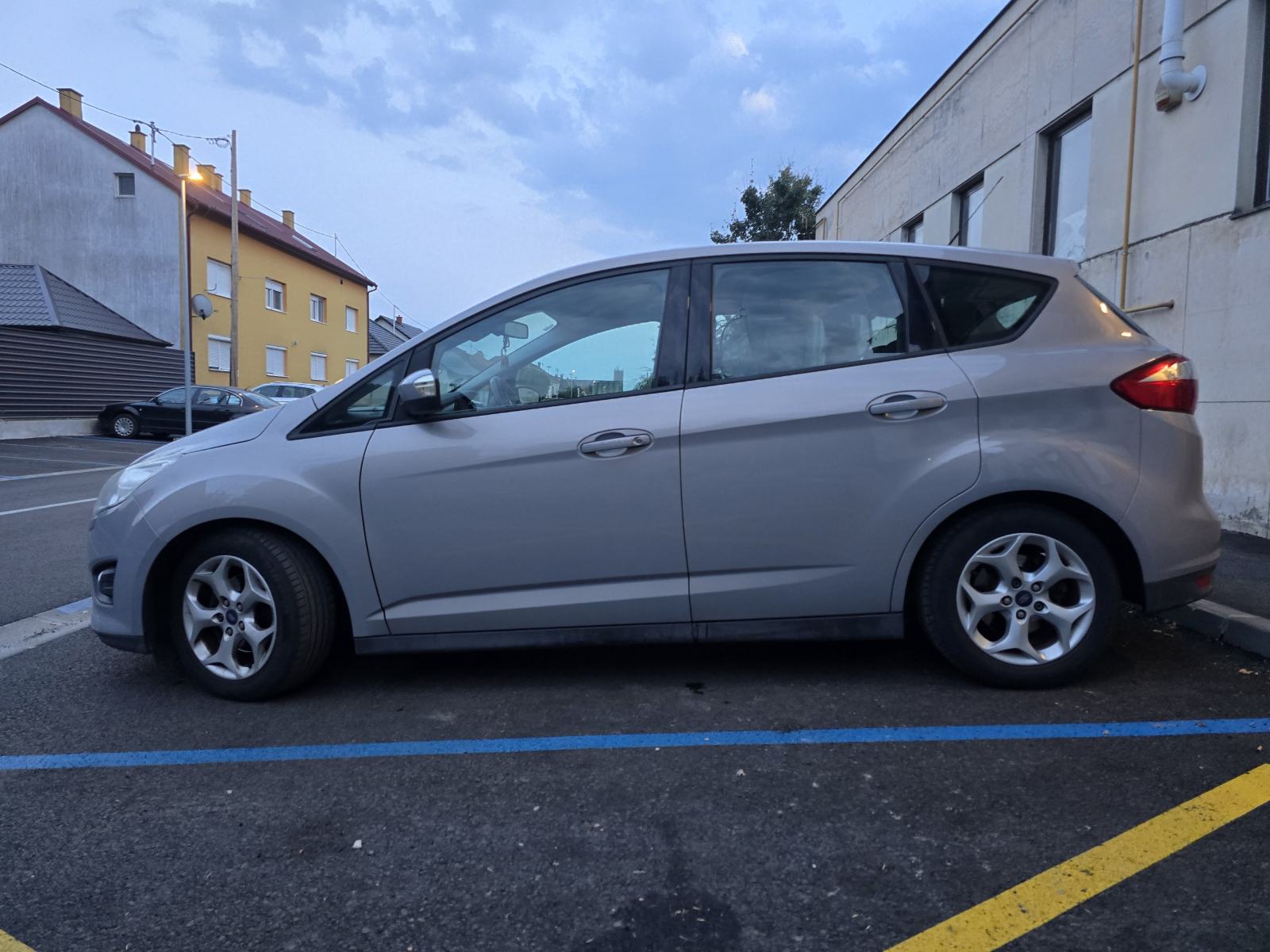 Ford C-Max 1.6 TDCI, fotografija 7