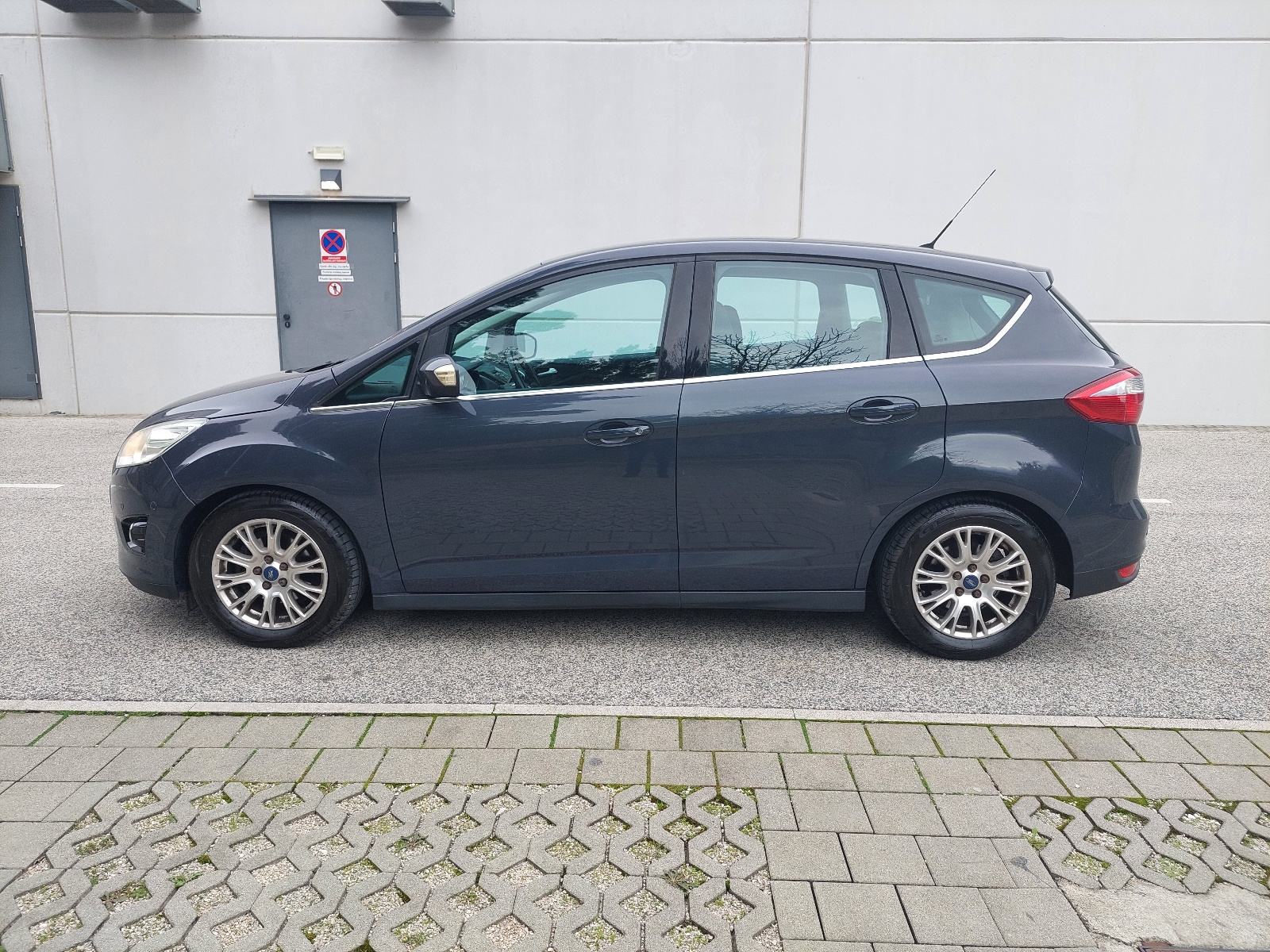 Ford C-Max 1,6 TDCI *TITANIUM*, fotografija 3