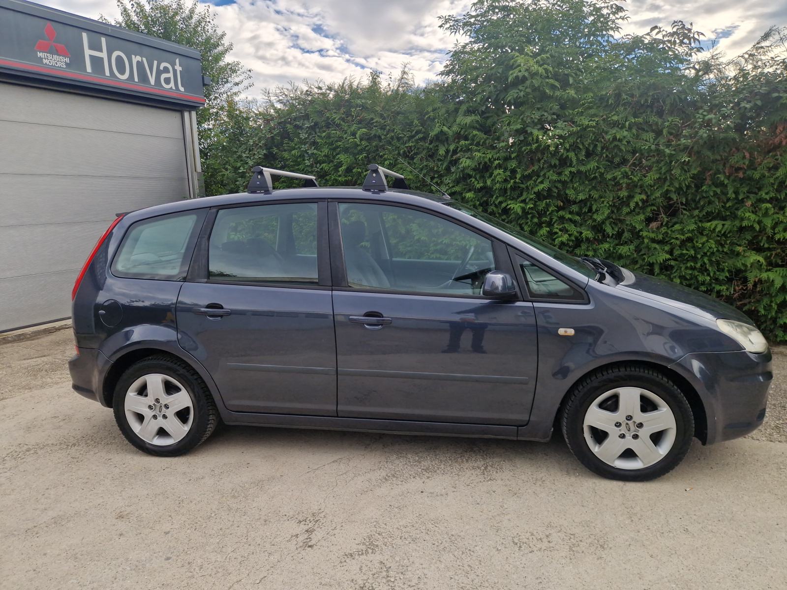 Ford C-Max 1.6 tdci vožen i servisiran u CH kartice do 36 mj REG 1/27, fotografija 2