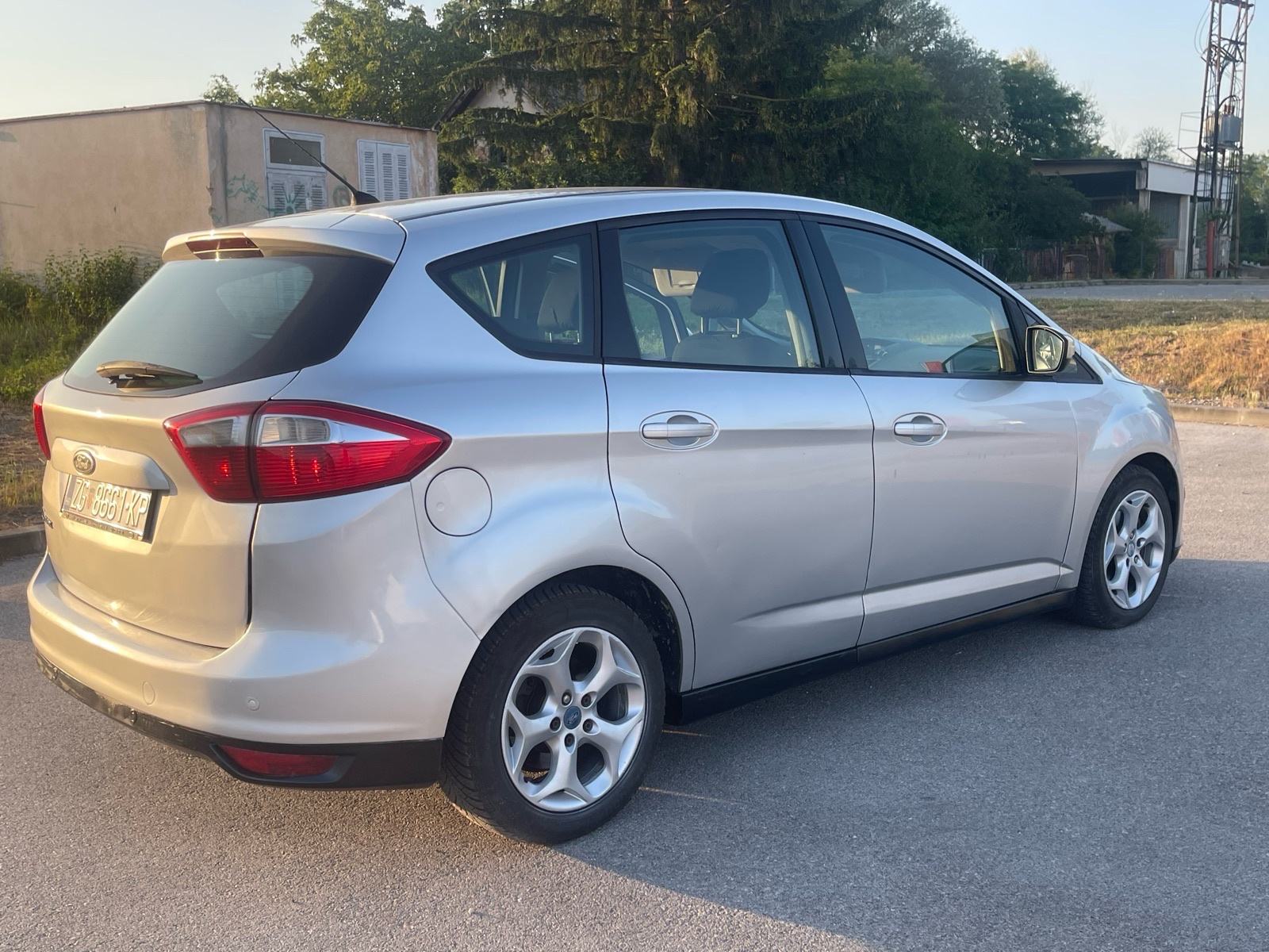 Ford C-Max 1.6tdci reg 7/2027, fotografija 11
