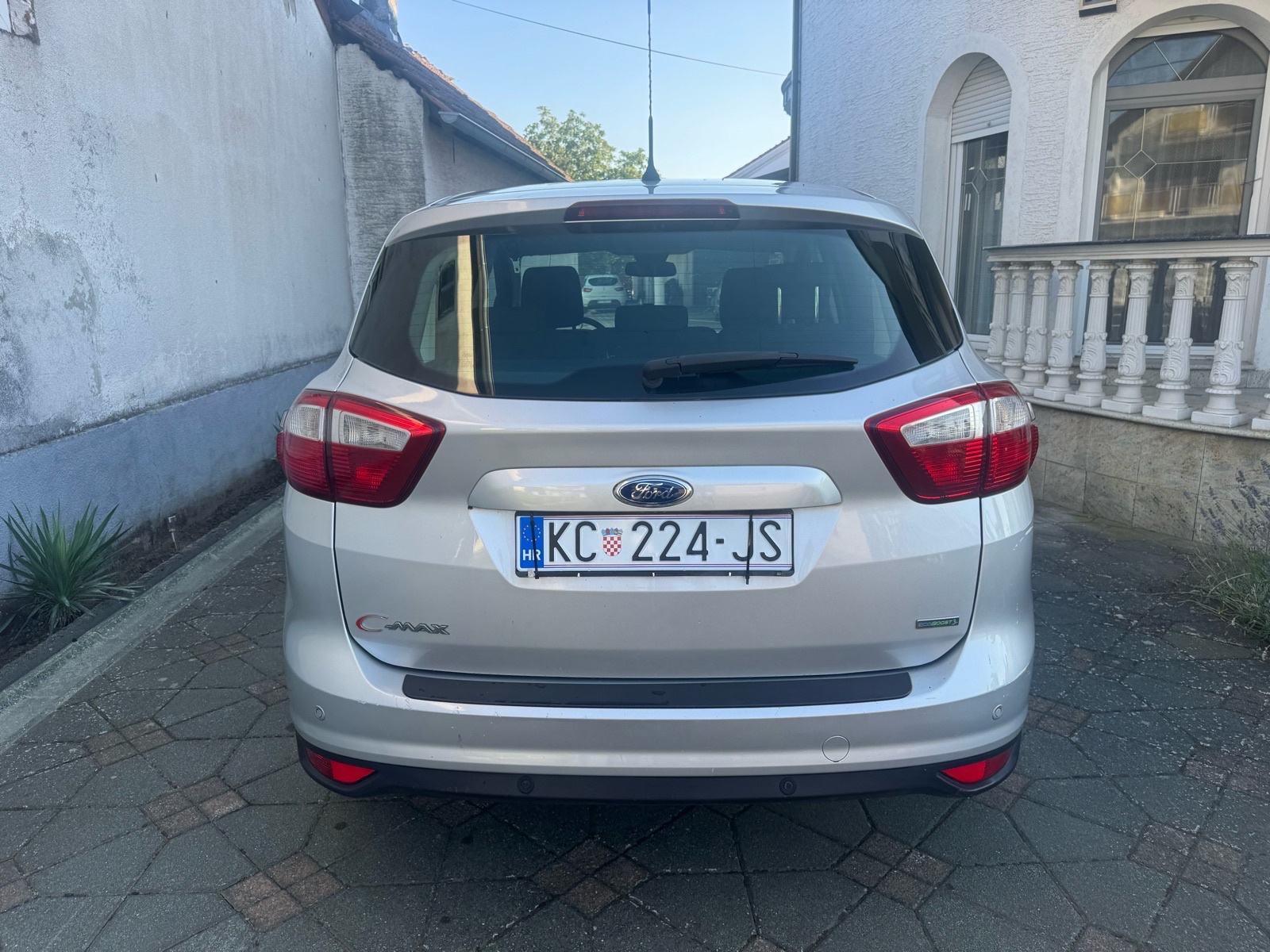 Ford C-Max 1000i KUPLJE NOV HR ISPIS KM PRVI VLASNIK, fotografija 5