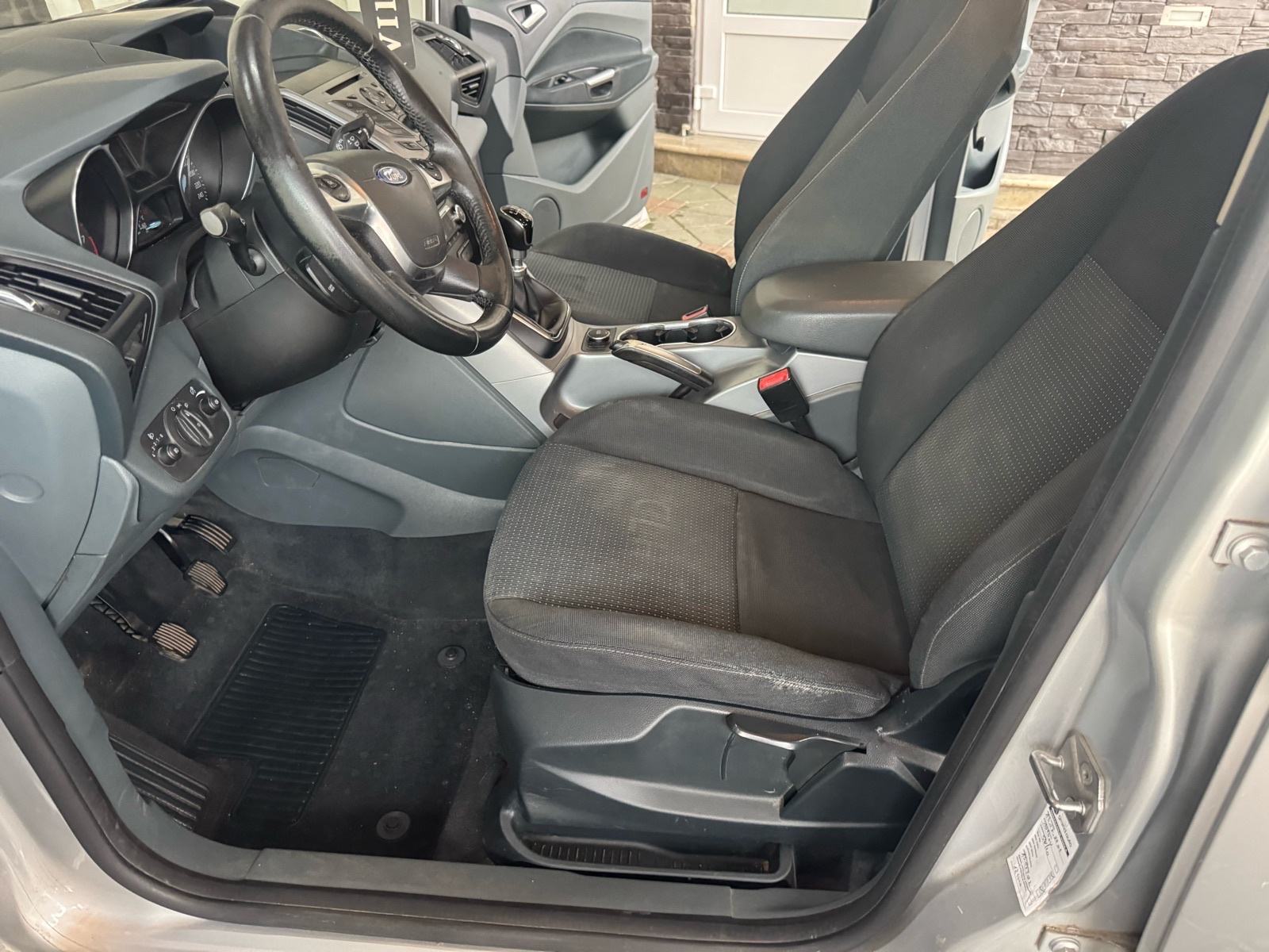 Ford C-Max 1000i KUPLJE NOV HR ISPIS KM PRVI VLASNIK, fotografija 15