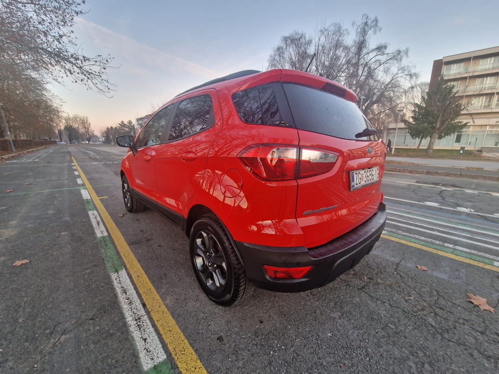 Ford Ecosport 1,0 EcoBoost125 ks,servisna,odlično stanje,veliki servis, fotografija 10