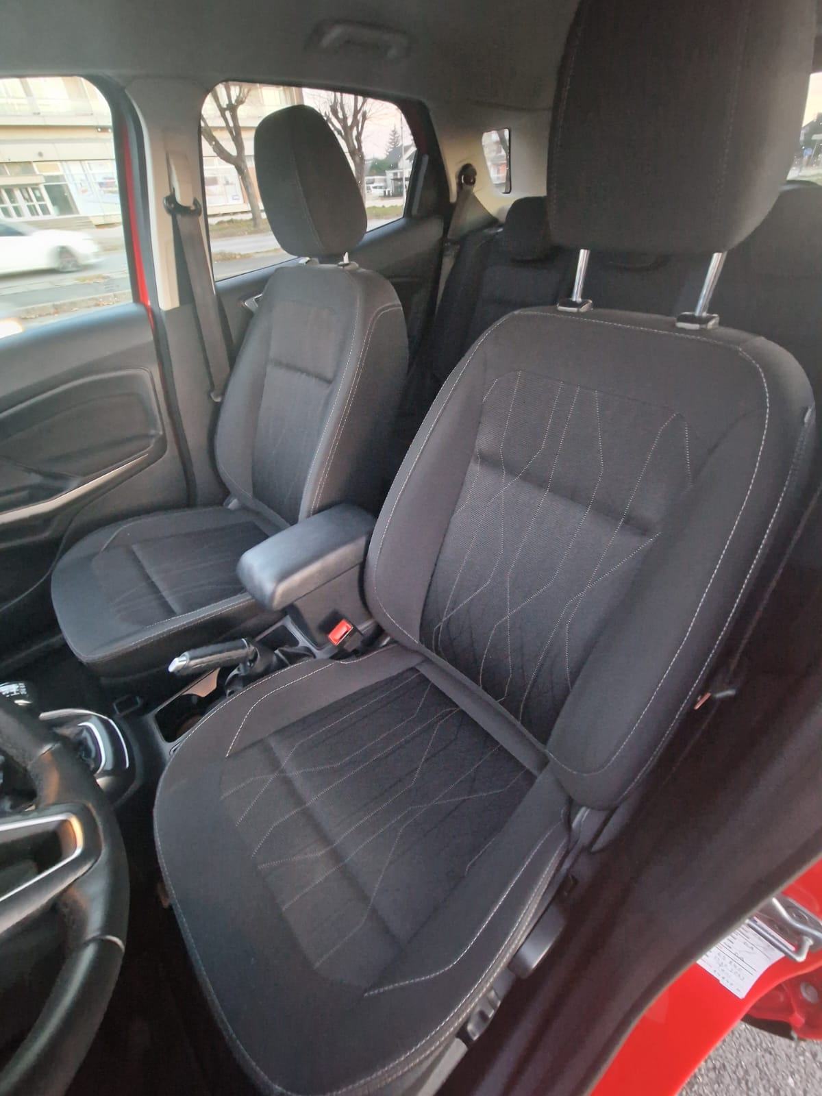 Ford Ecosport 1,0 EcoBoost125 ks,servisna,odlično stanje,veliki servis, fotografija 15