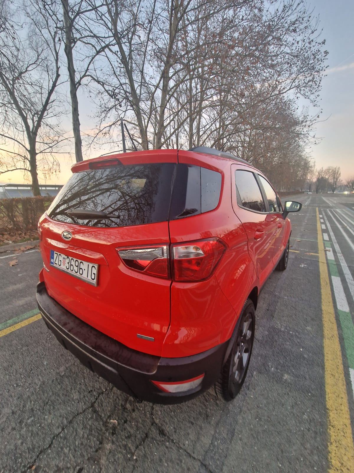 Ford Ecosport 1,0 EcoBoost125 ks,servisna,odlično stanje,veliki servis, fotografija 6