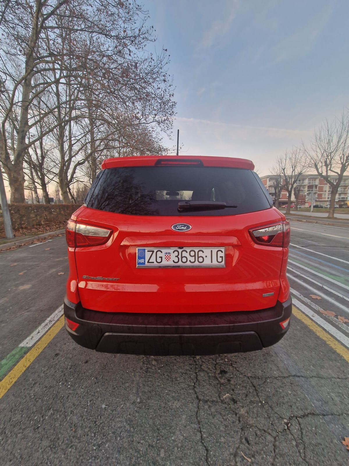 Ford Ecosport 1,0 EcoBoost125 ks,servisna,odlično stanje,veliki servis, fotografija 8