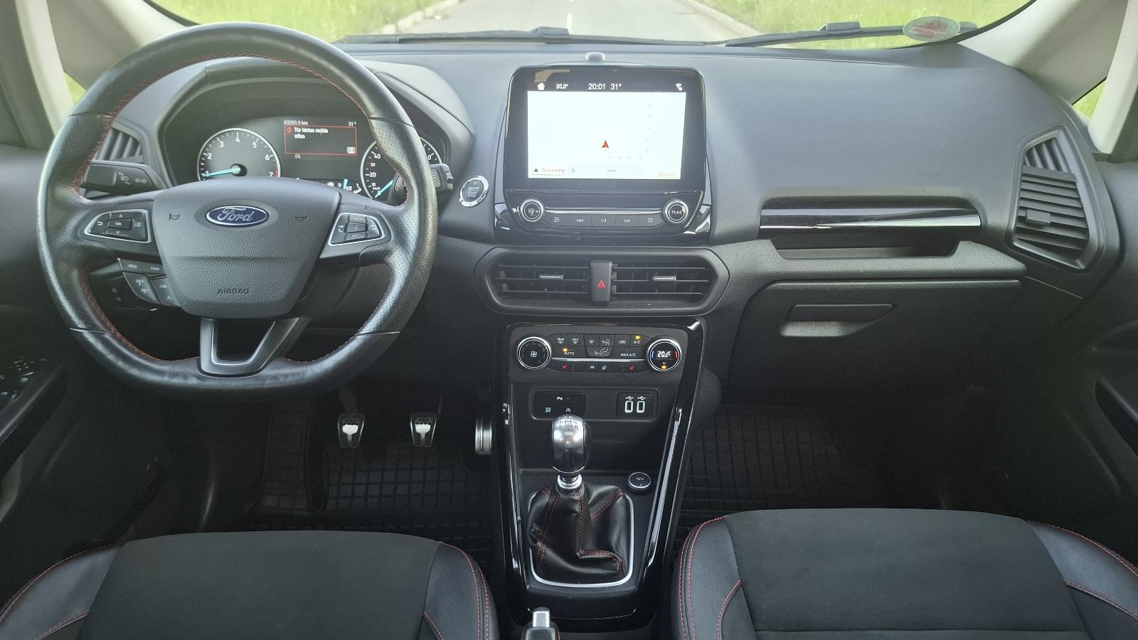 Ford Ecosport 1,0 GTDi ST - LINE NAVI, KAMERA, PANORAMA, ALU, fotografija 9
