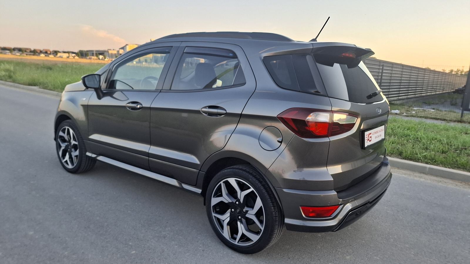 Ford Ecosport 1,0 GTDi ST - LINE NAVI, KAMERA, PANORAMA, ALU, fotografija 5