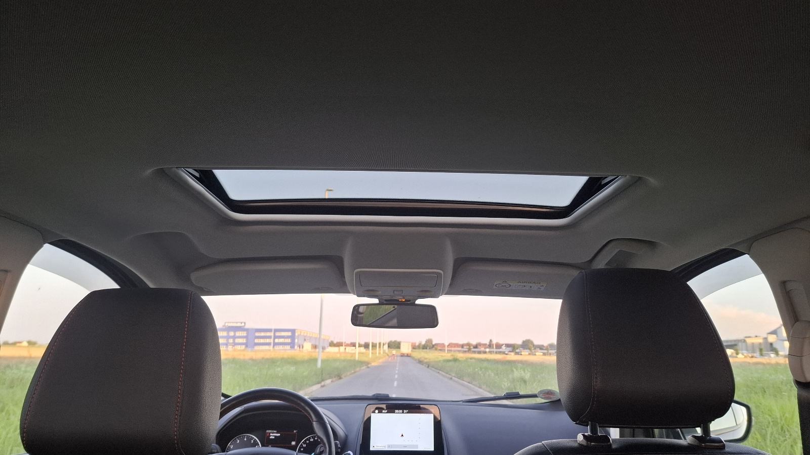 Ford Ecosport 1,0 GTDi ST - LINE NAVI, KAMERA, PANORAMA, ALU, fotografija 13