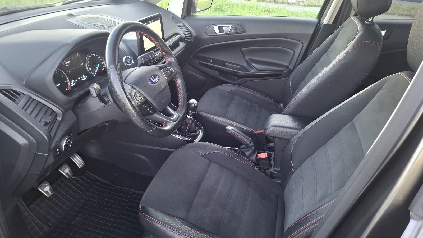 Ford Ecosport 1,0 GTDi ST - LINE NAVI, KAMERA, PANORAMA, ALU, fotografija 10