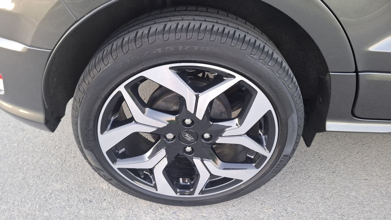 Ford Ecosport 1,0 GTDi ST - LINE NAVI, KAMERA, PANORAMA, ALU, fotografija 19