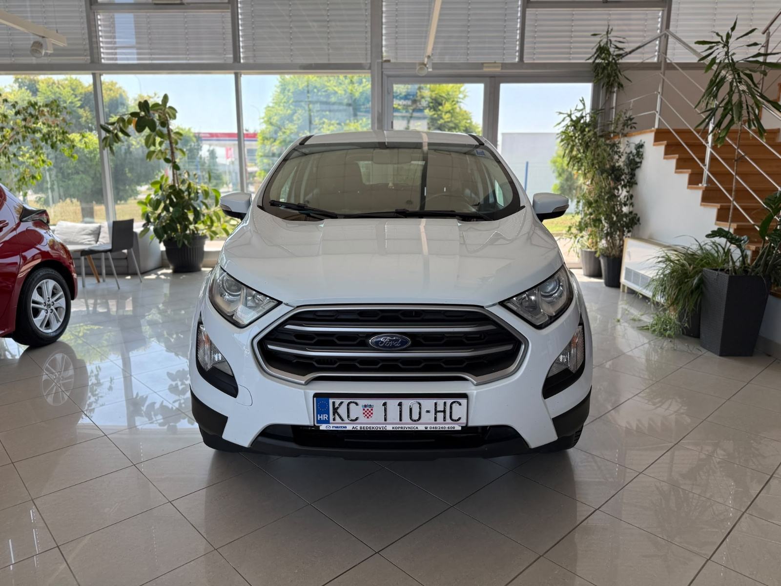 Ford Ecosport 1,0 NIJE UVOZ HR AUTO SERVISNA REG.01/2027, fotografija 2