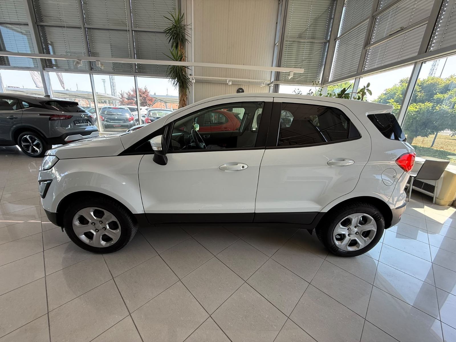 Ford Ecosport 1,0 NIJE UVOZ HR AUTO SERVISNA REG.01/2027, fotografija 4
