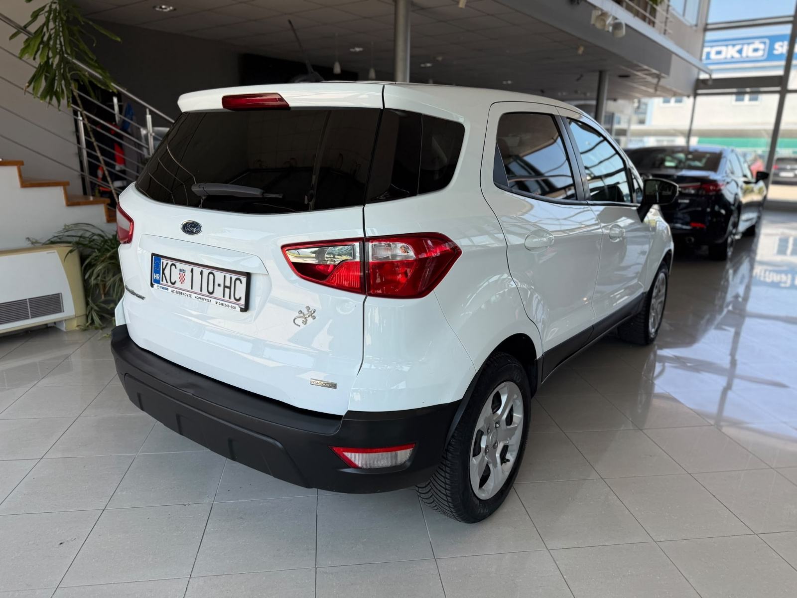 Ford Ecosport 1,0 NIJE UVOZ HR AUTO SERVISNA REG.01/2027, fotografija 7