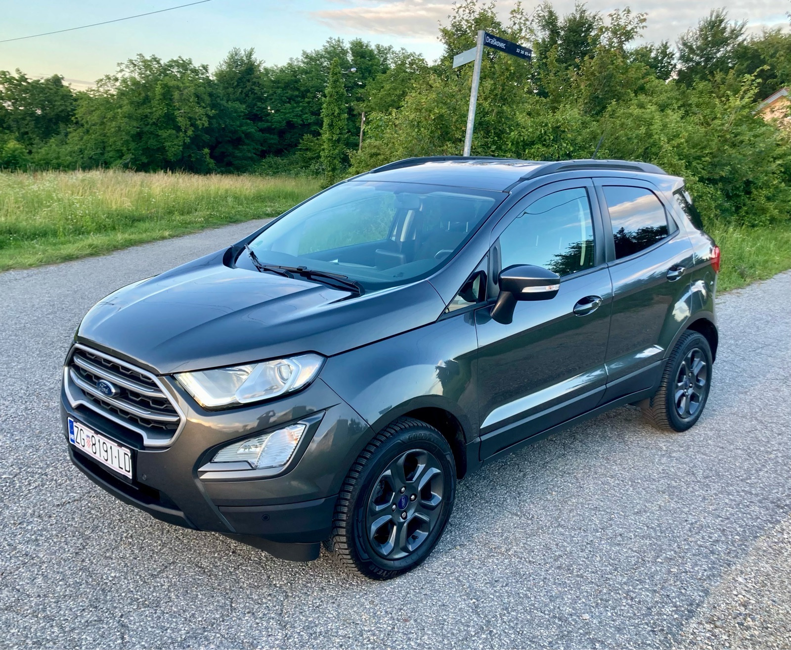 Ford Ecosport, Navi, Kamera, PDC, reg 1 god., pogled izvana - slika 2