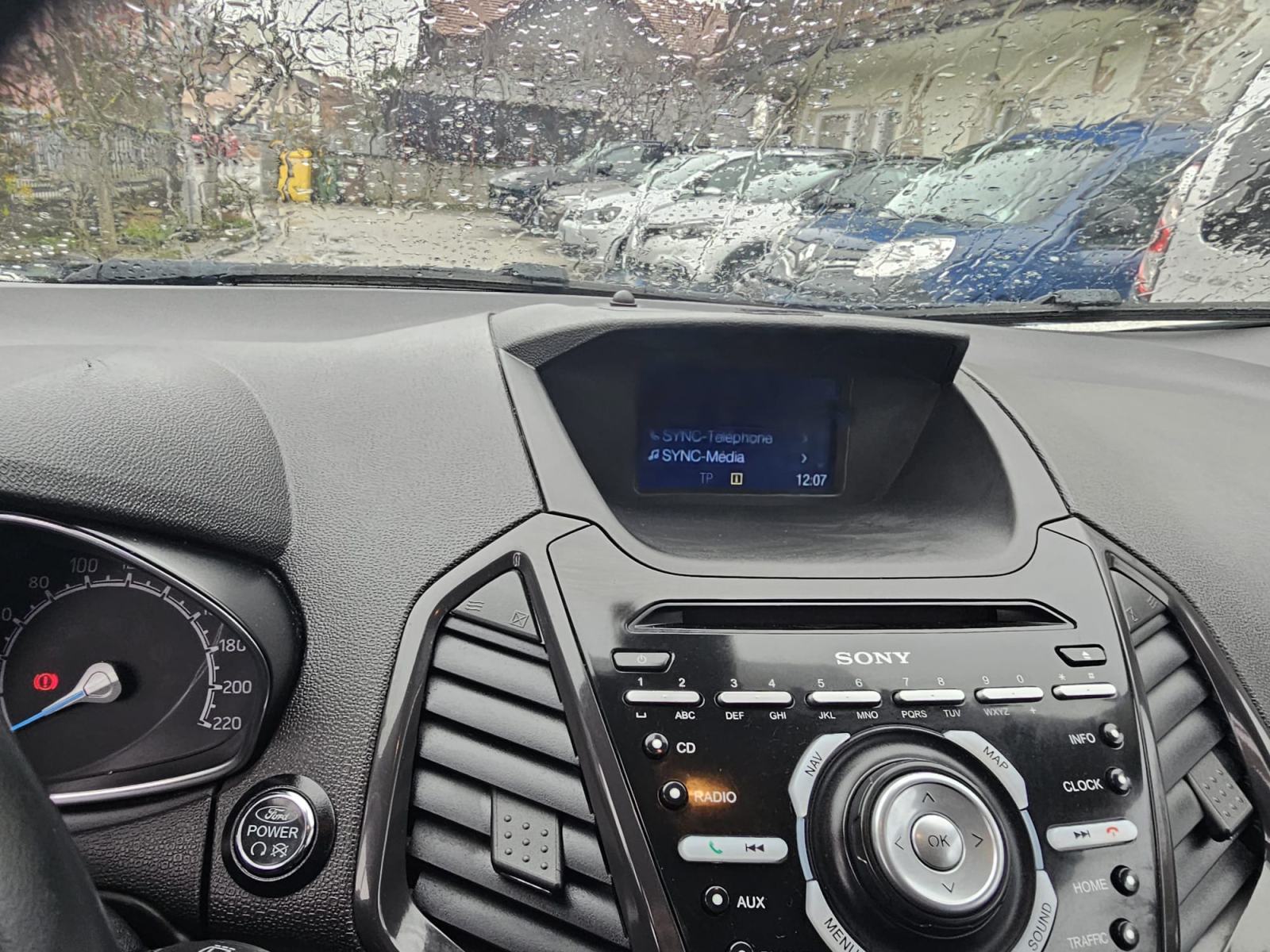 Ford Ecosport 1,5 TDCi ECOSPORT TOP STANE AKCIJA 9500, fotografija 6