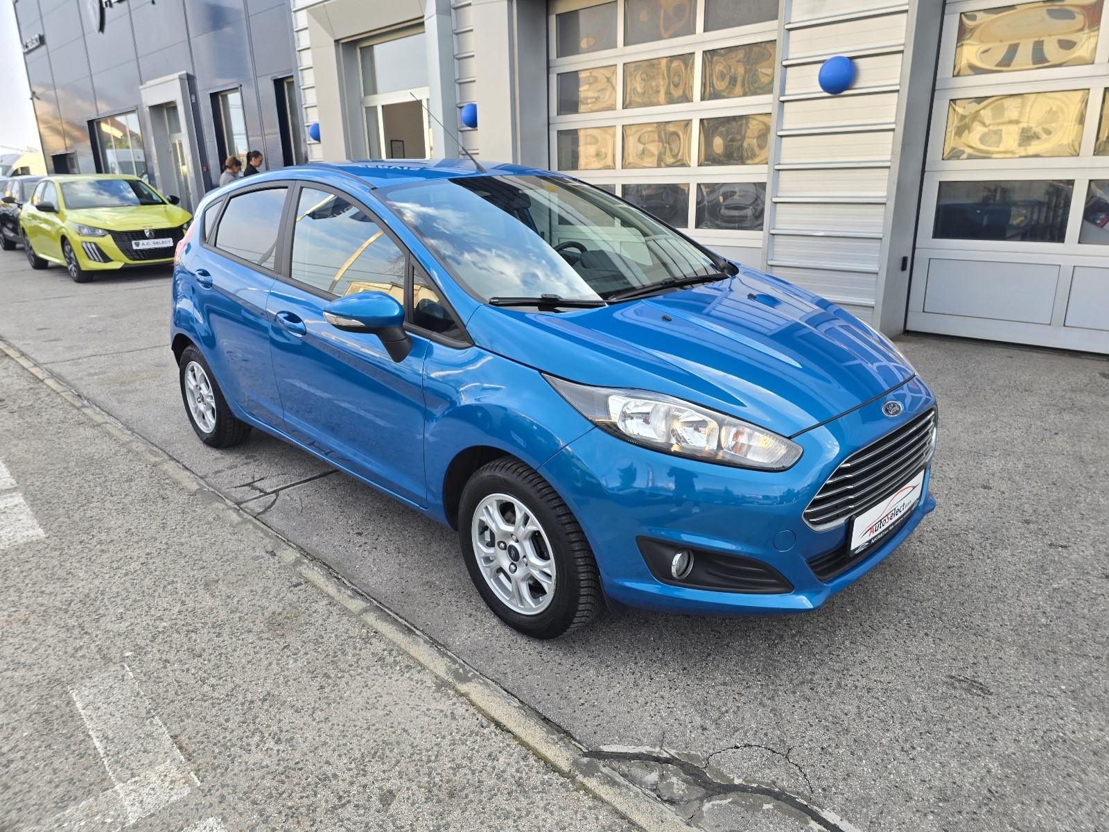 Ford Fiesta 1,0 - 2014 - 140000km - SERVISNA - GARANCIJA - REG 1 GOD!, fotografija 2