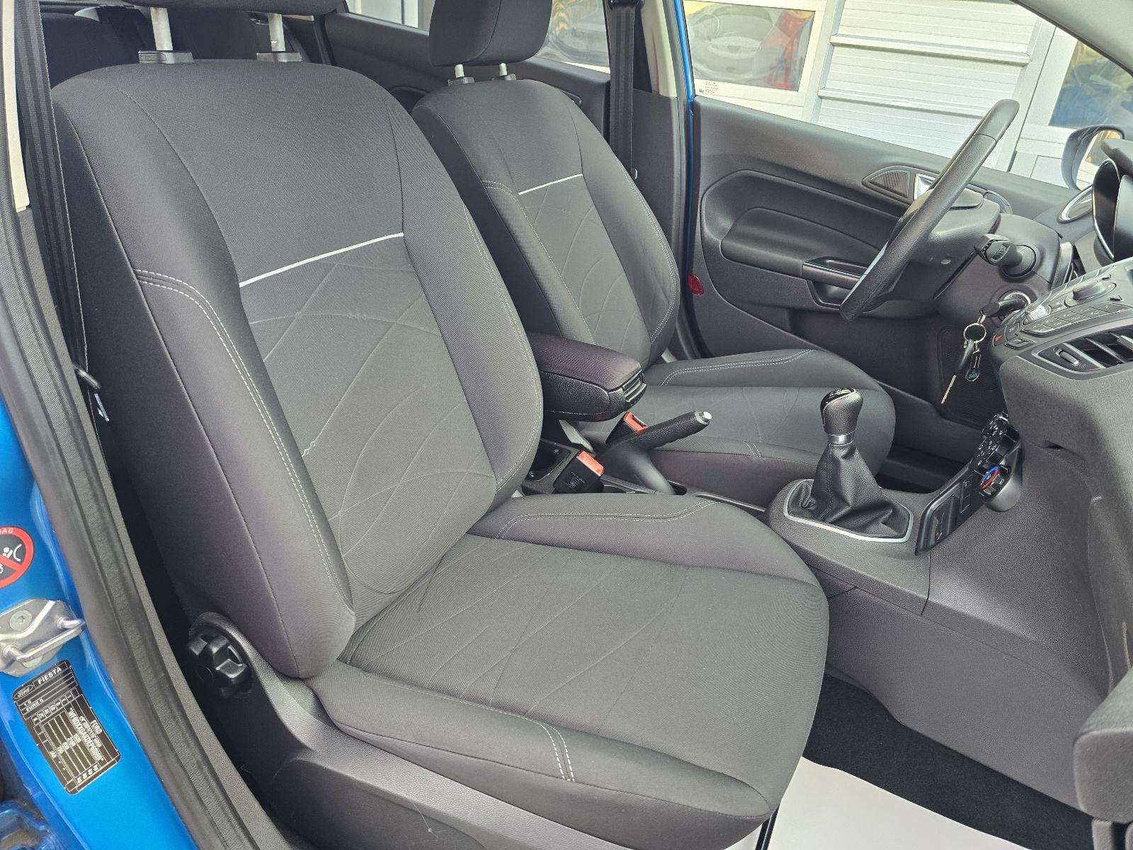 Ford Fiesta 1,0 - 2014 - 140000km - SERVISNA - GARANCIJA - REG 1 GOD!, fotografija 19