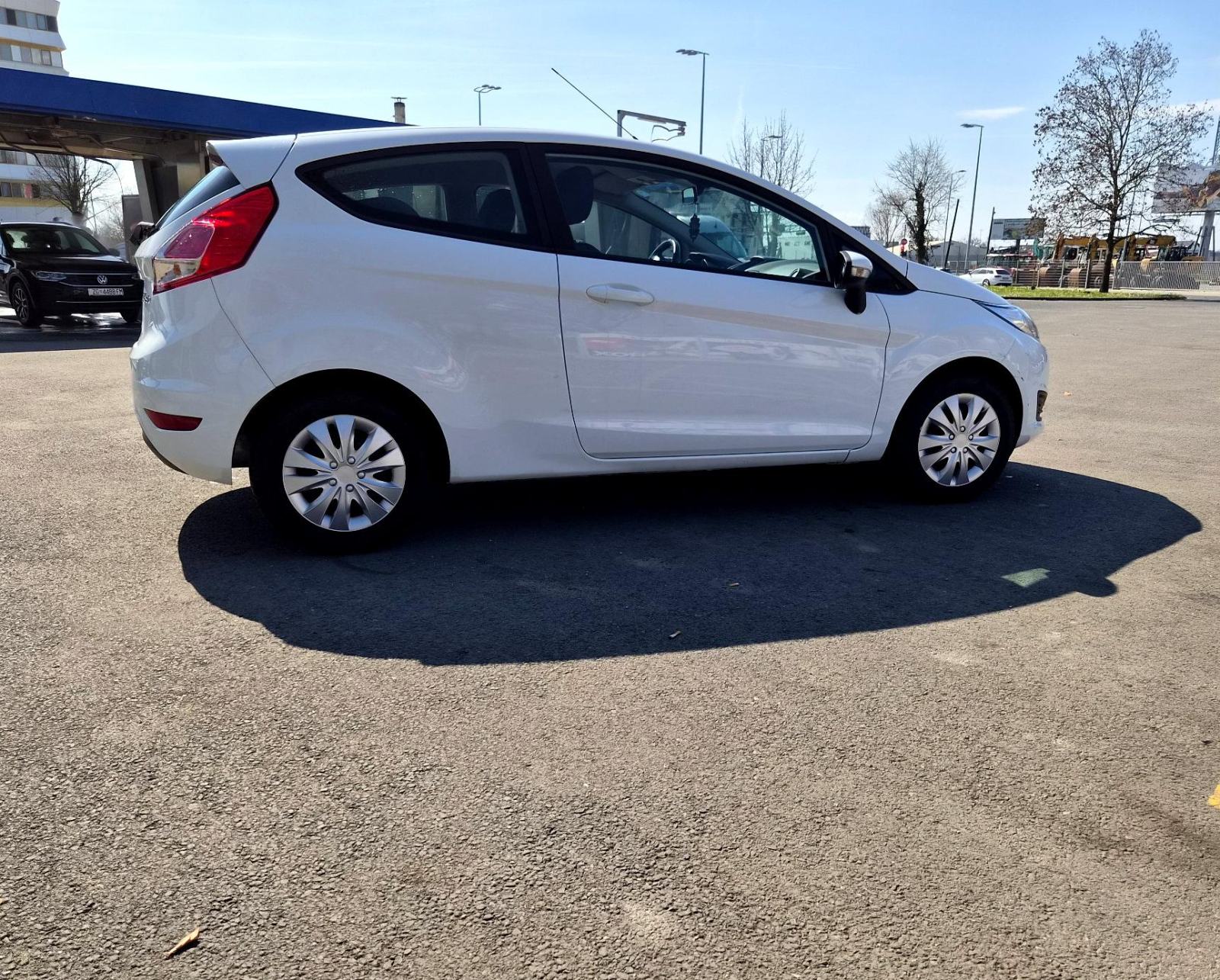 Ford Fiesta 1.0, 2016. / 96.000 KM / REG 12/26 - odlično stanje, fotografija 8