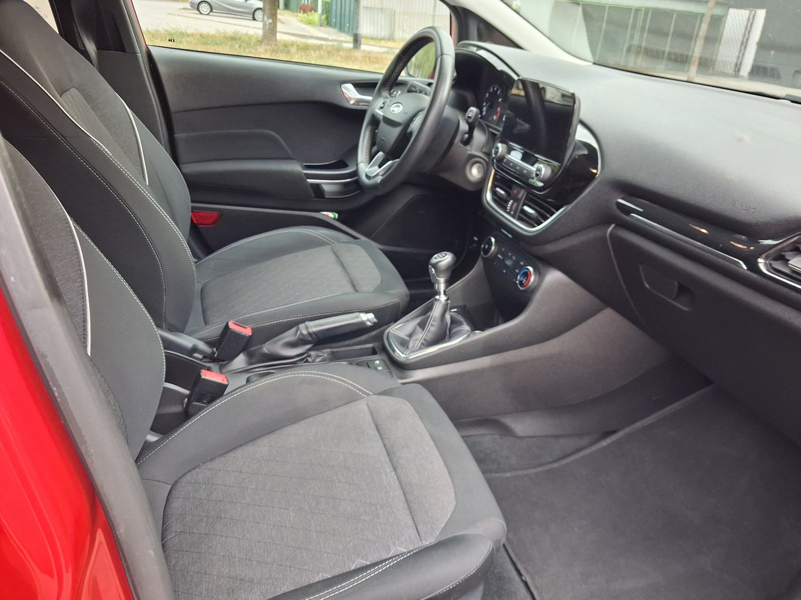 Ford Fiesta ACTIVE, fotografija 7