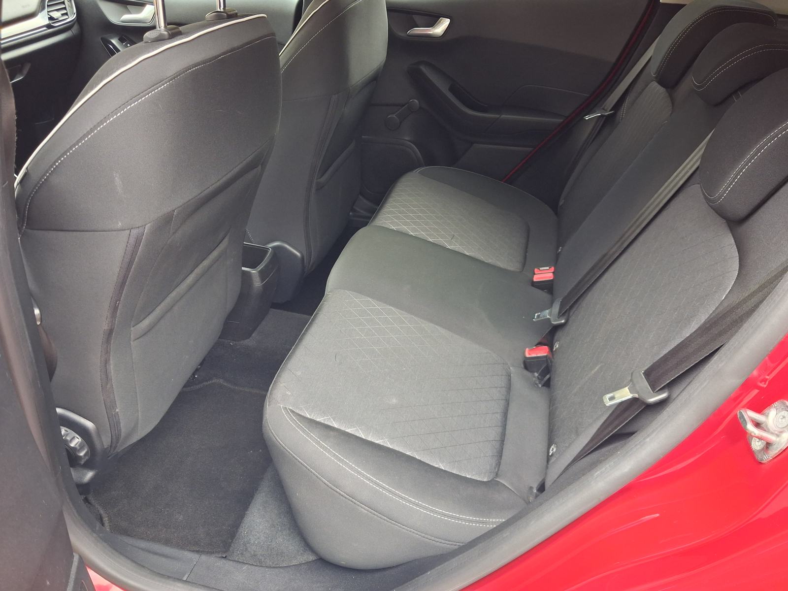 Ford Fiesta ACTIVE, fotografija 10