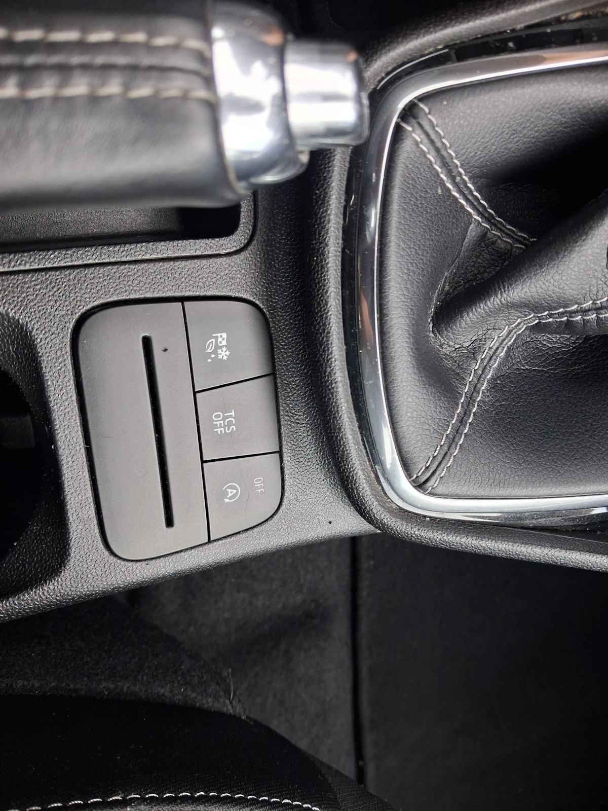Ford Fiesta ACTIVE, fotografija 12