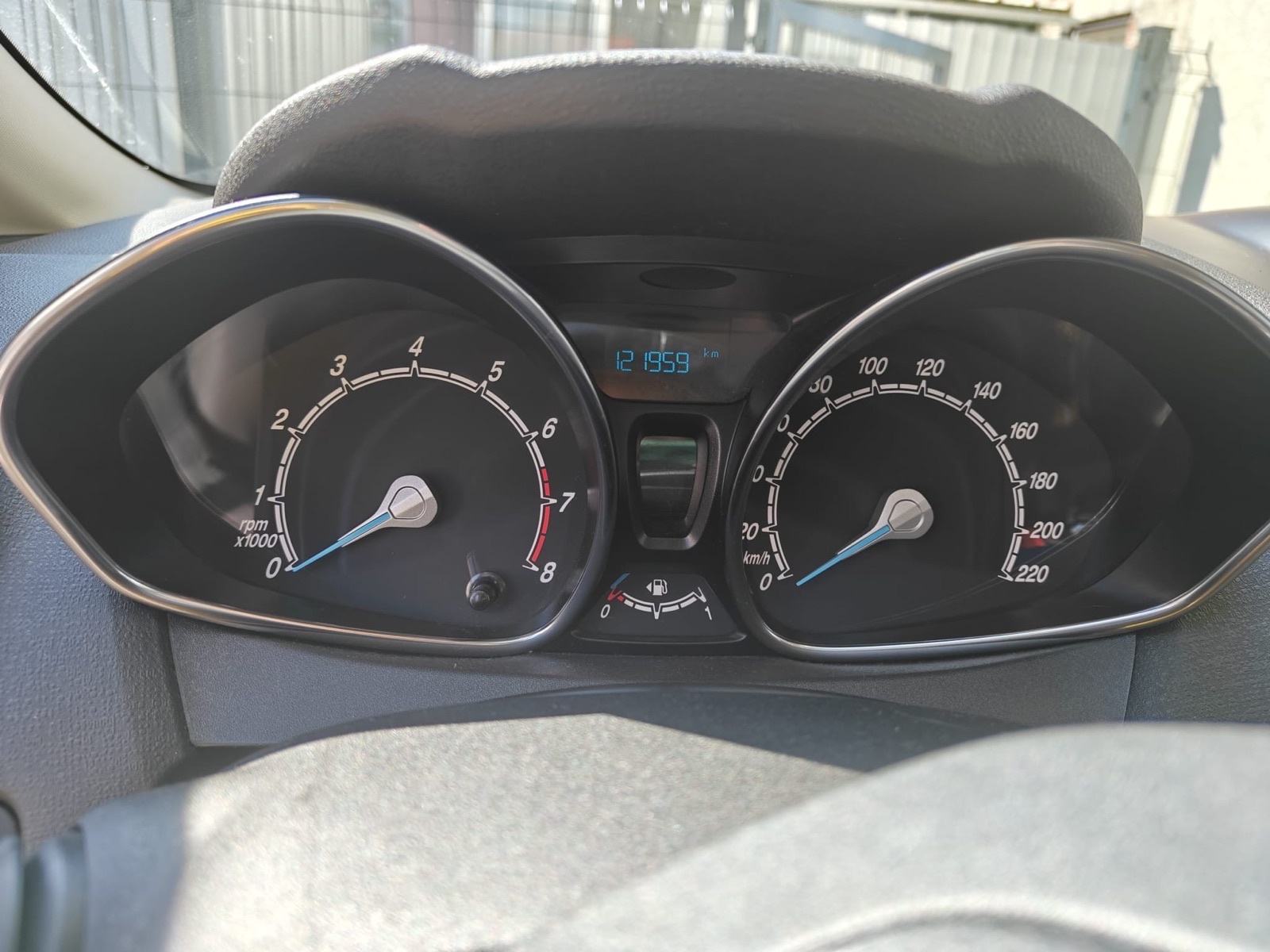 Ford Fiesta 1.0 EcoBoost, HR.auto,Prvi Vlasnik,NovaRegistracija,Servis, fotografija 9