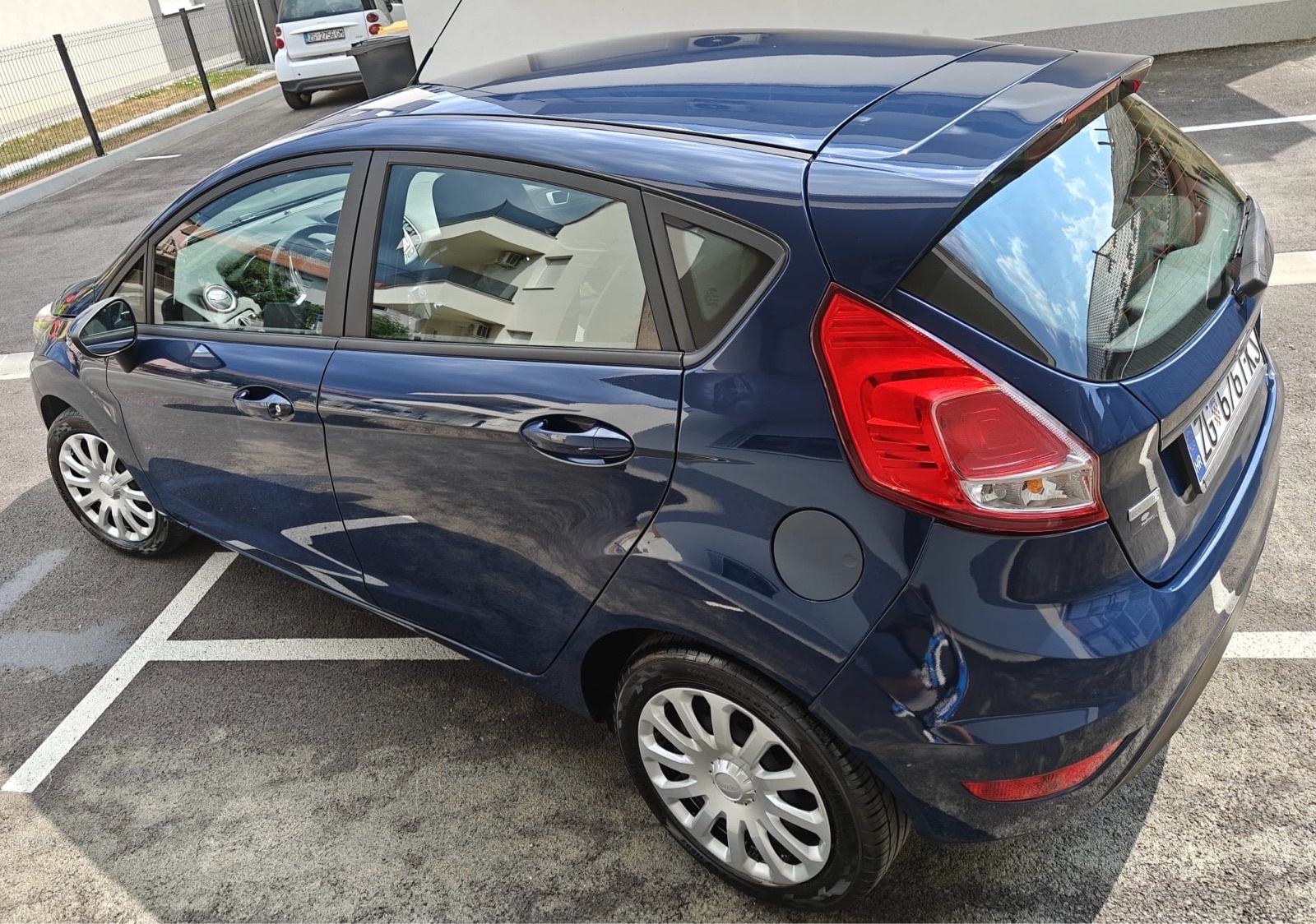 Ford Fiesta 1.0 EcoBoost, HR.auto,Prvi Vlasnik,NovaRegistracija,Servis, fotografija 5