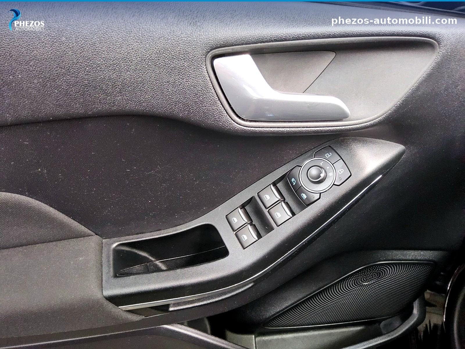 Ford Fiesta 1.0 EcoBoost ST-Line, fotografija 9