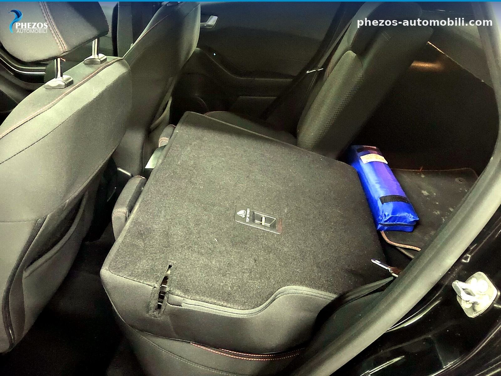 Ford Fiesta 1.0 EcoBoost ST-Line, fotografija 12
