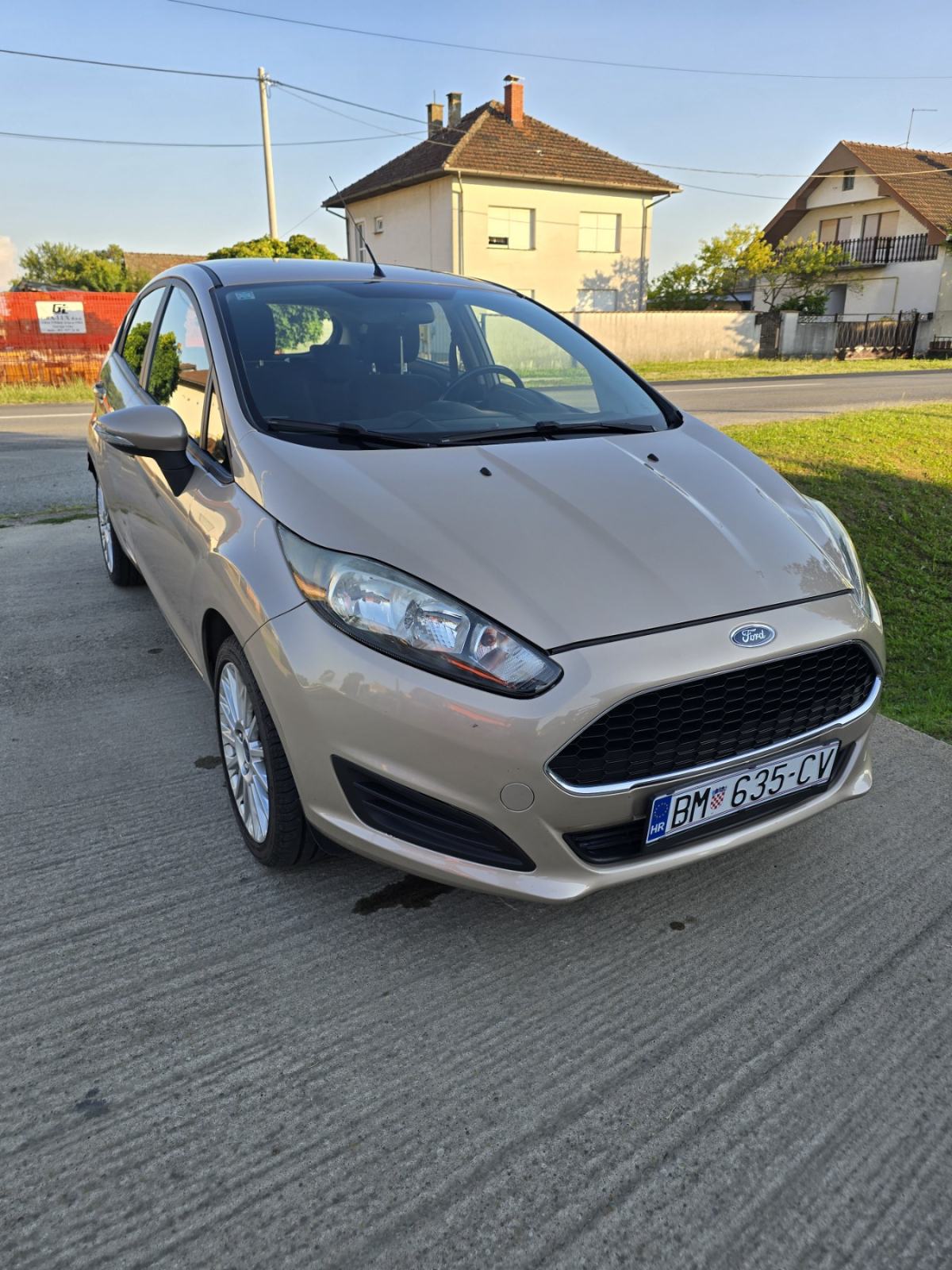 Ford Fiesta 1,0 GDi, fotografija 3
