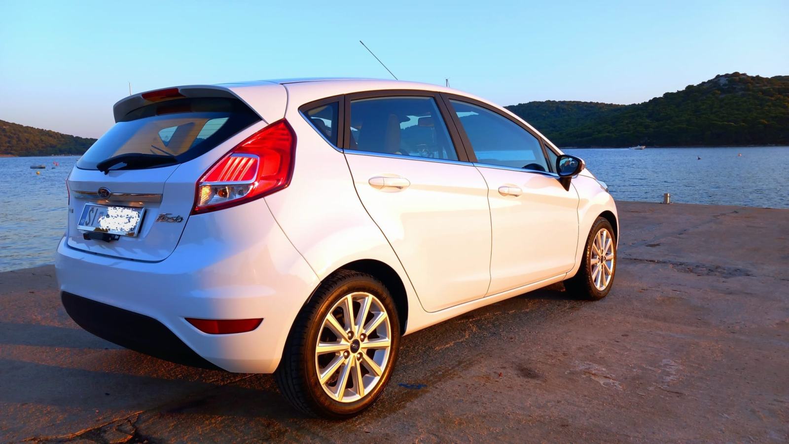 Ford Fiesta 1,0 GTDi, fotografija 4